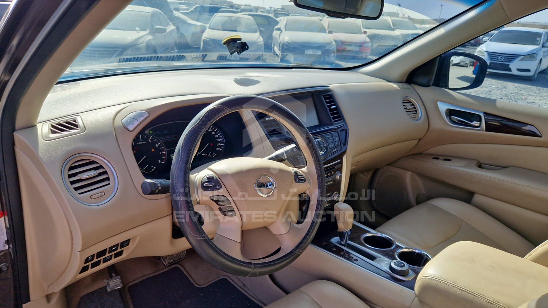 2015 NISSAN PATHFINDER VIN: 5N1AR2M58FC649561