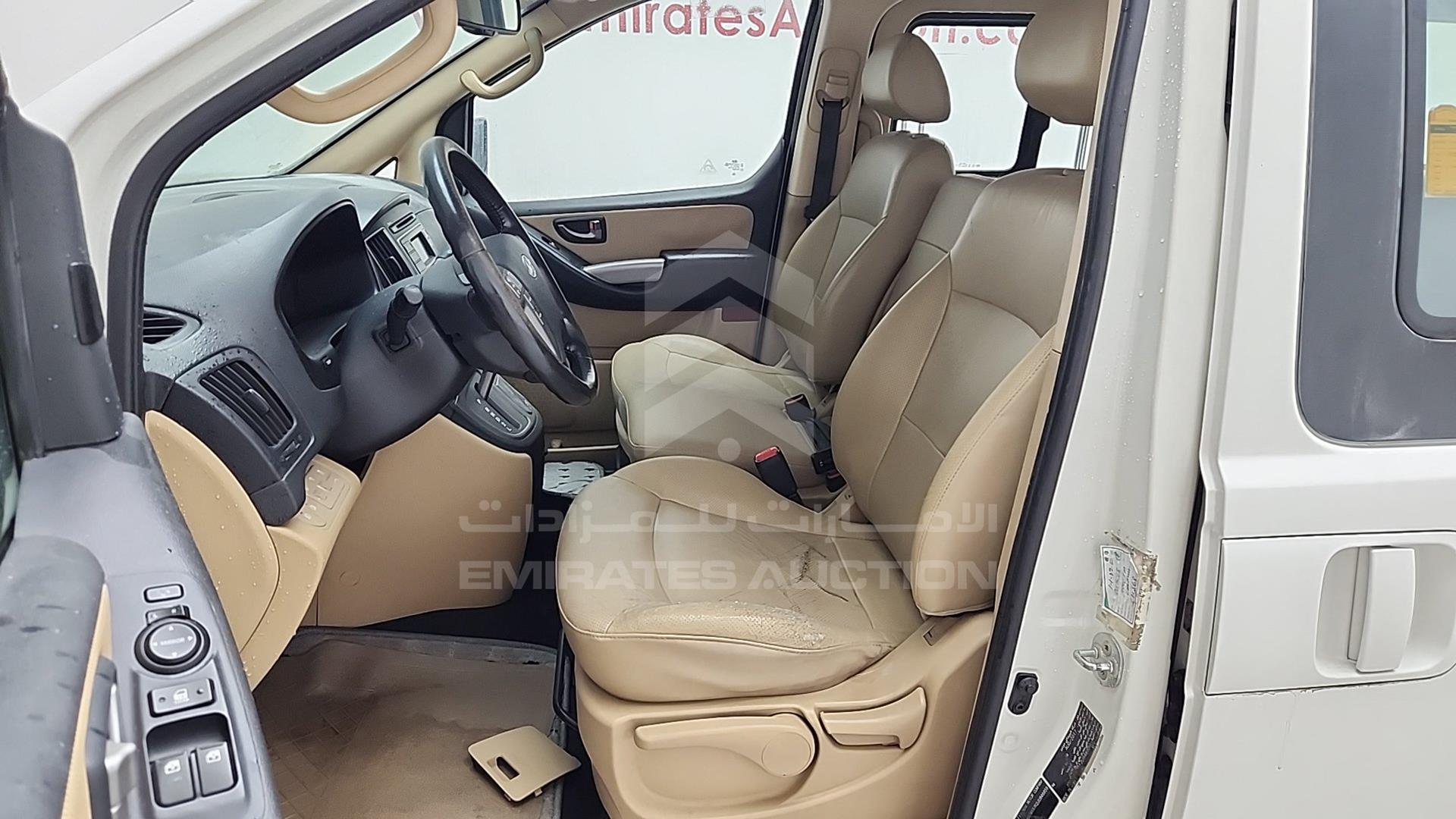 2018 HYUNDAI H1 VIN: KMJWA37R2JU946859