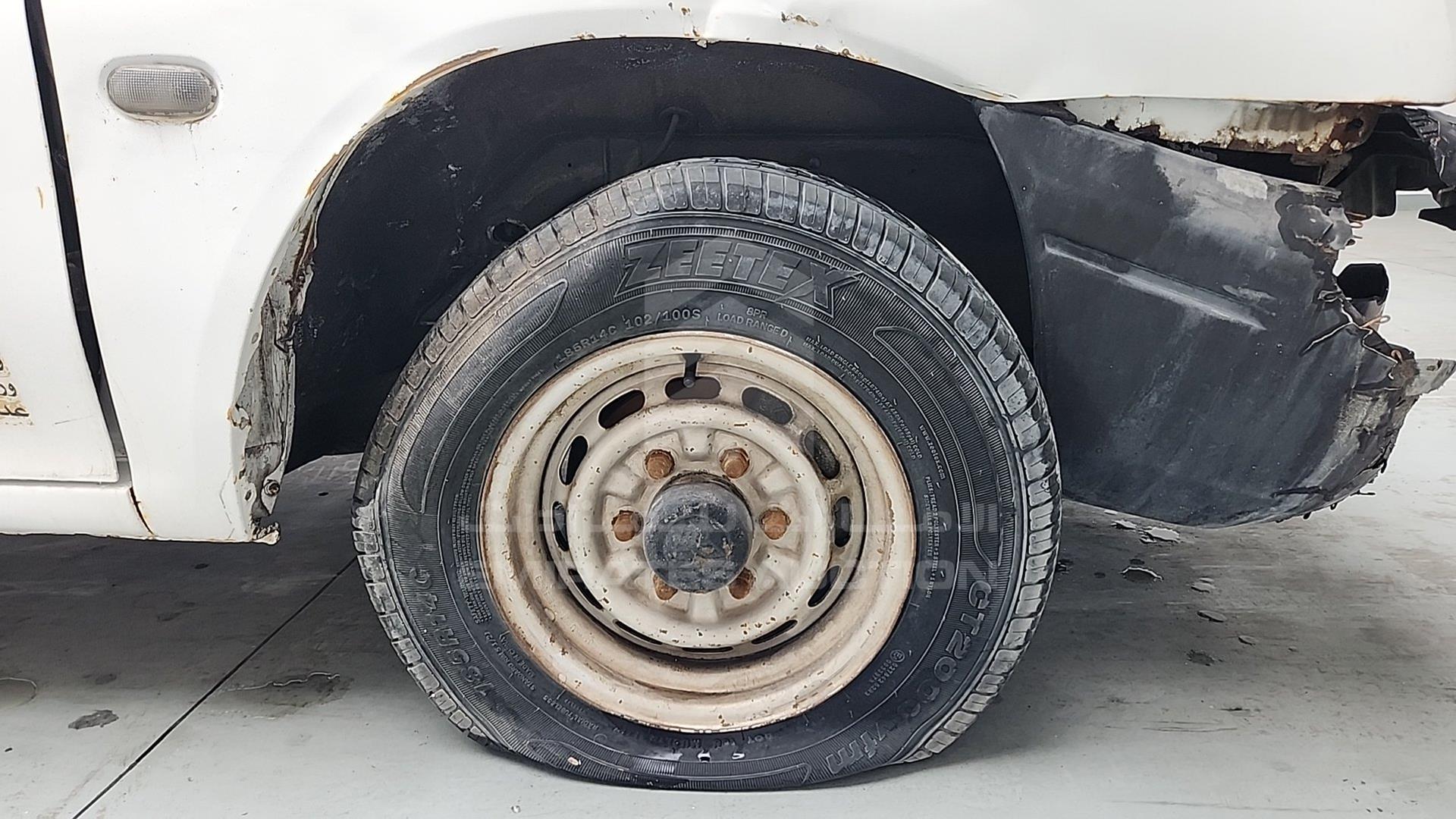 2005 MITSUBISHI L 200 VIN: MMBJNK6405D037964