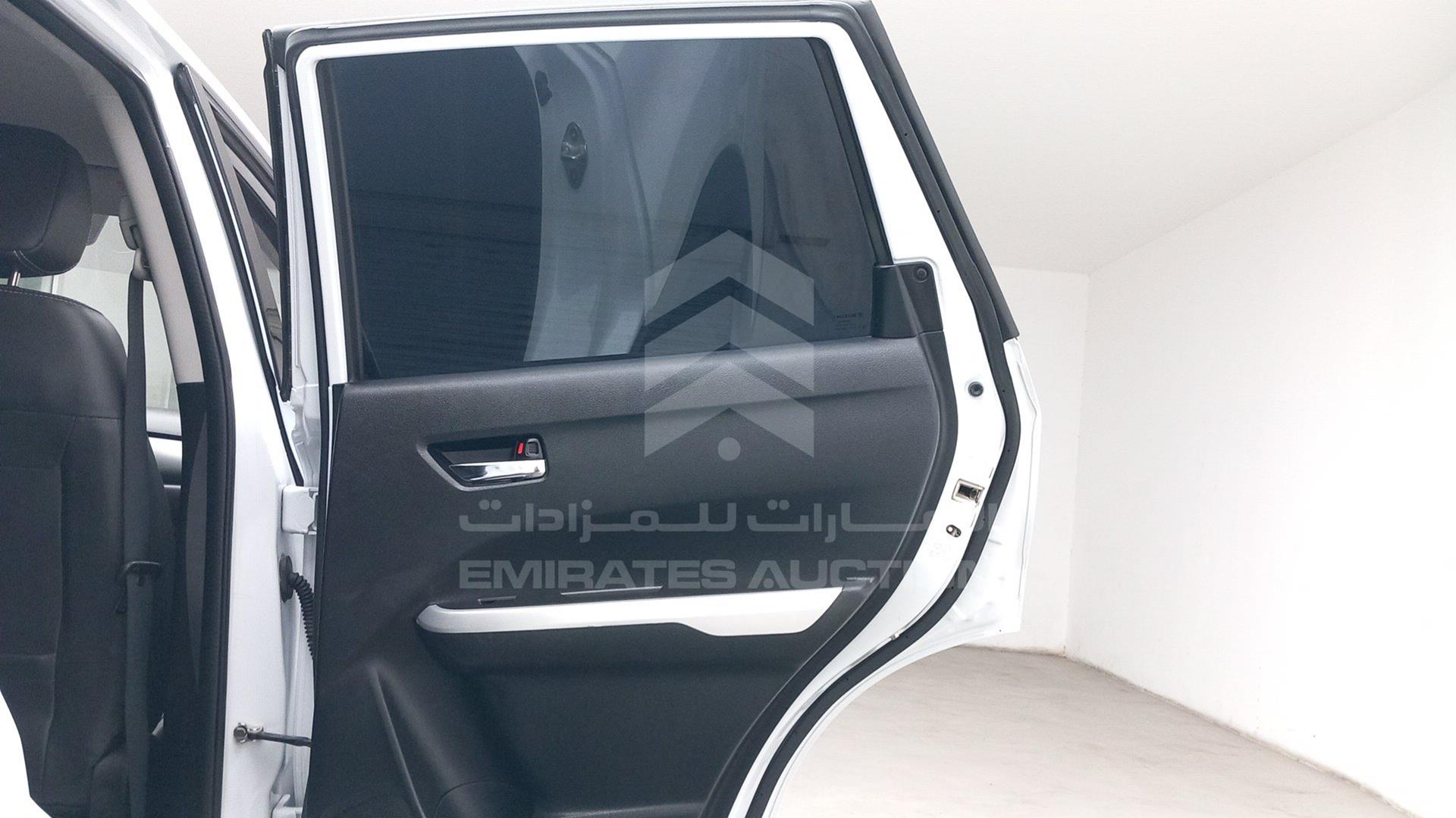 2018 SUZUKI VITARA VIN: TSMYD2A2XJM519149