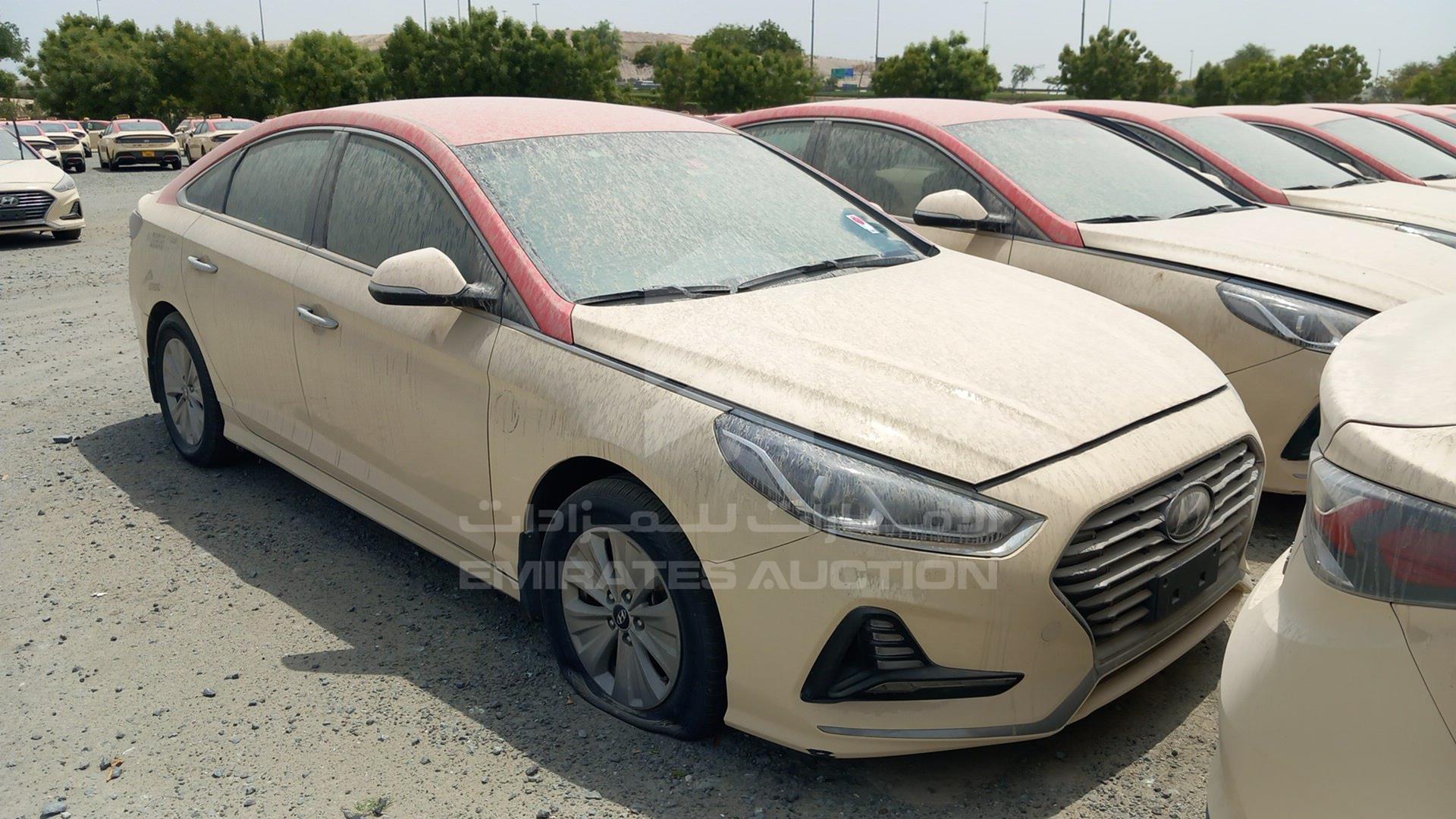 2019 HYUNDAI SONATA VIN: KMHE24137KA093026