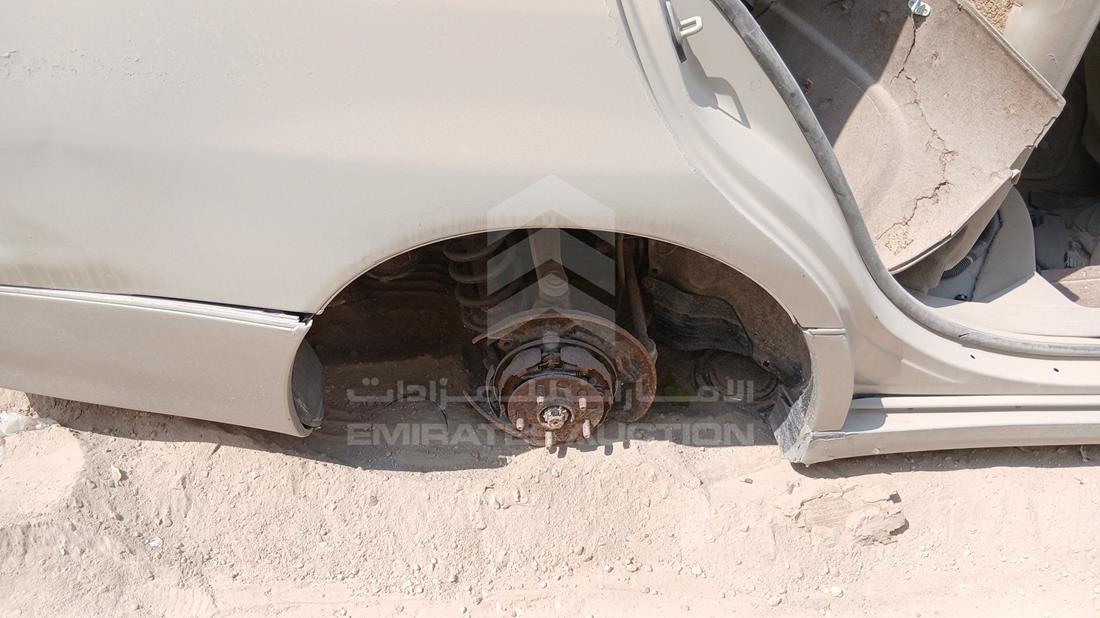 2000 Lexus GS 300 — Rear Right Tyre — Photo 31