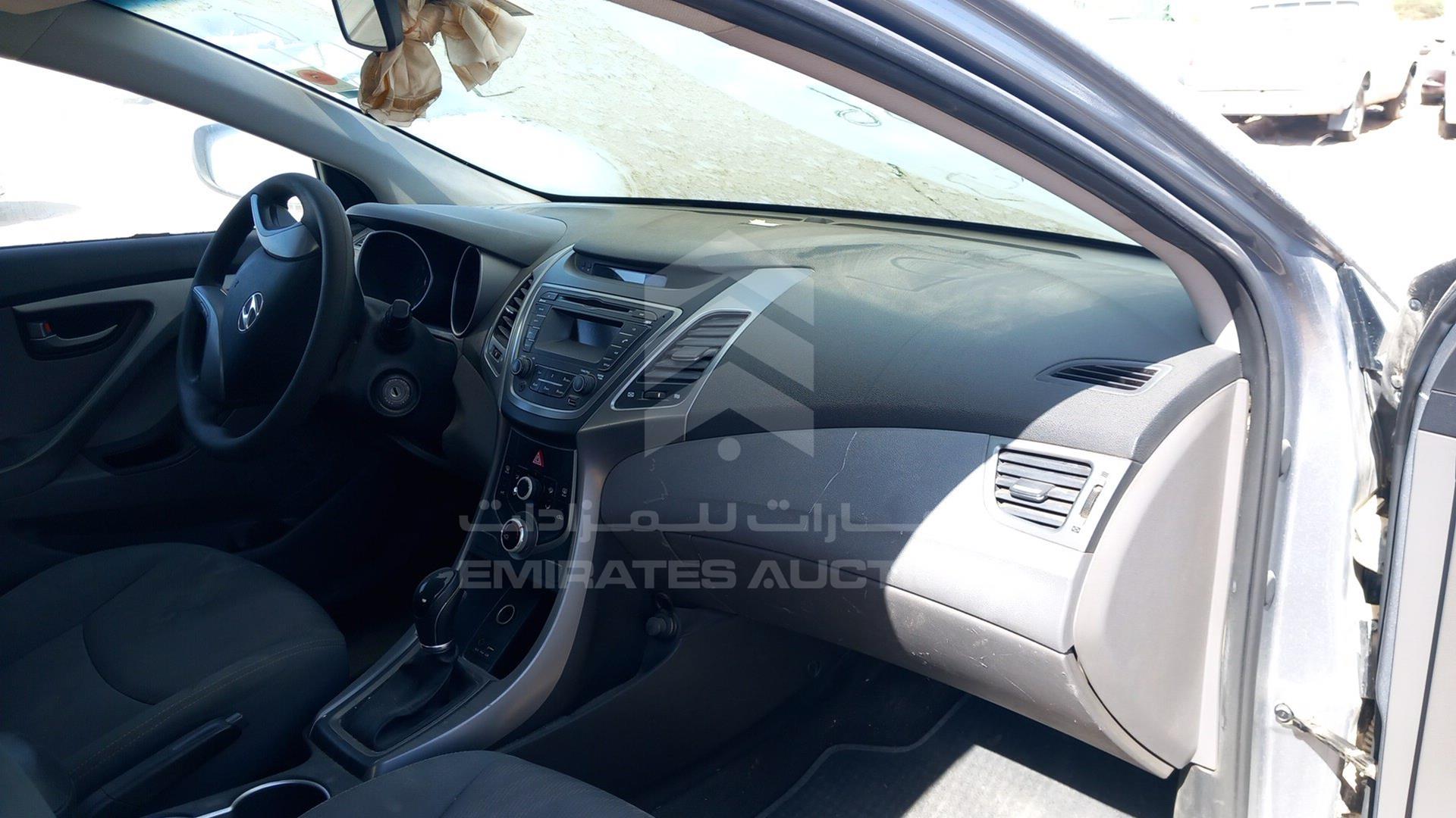 2015 HYUNDAI ELANTRA VIN: KMHDG41C1FU406492