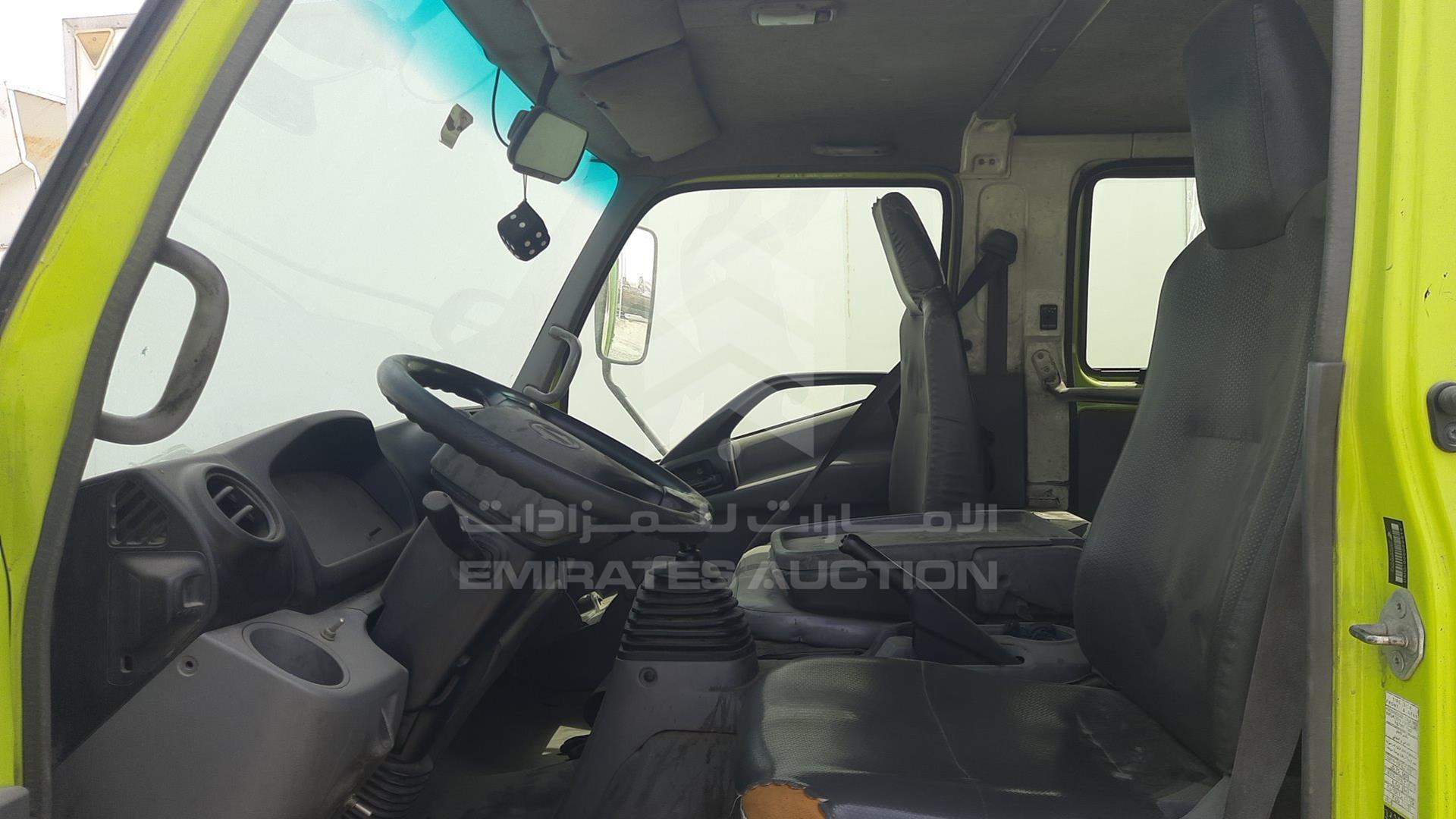 2014 HINO 300 VIN: JHHLCK1H9EK007302