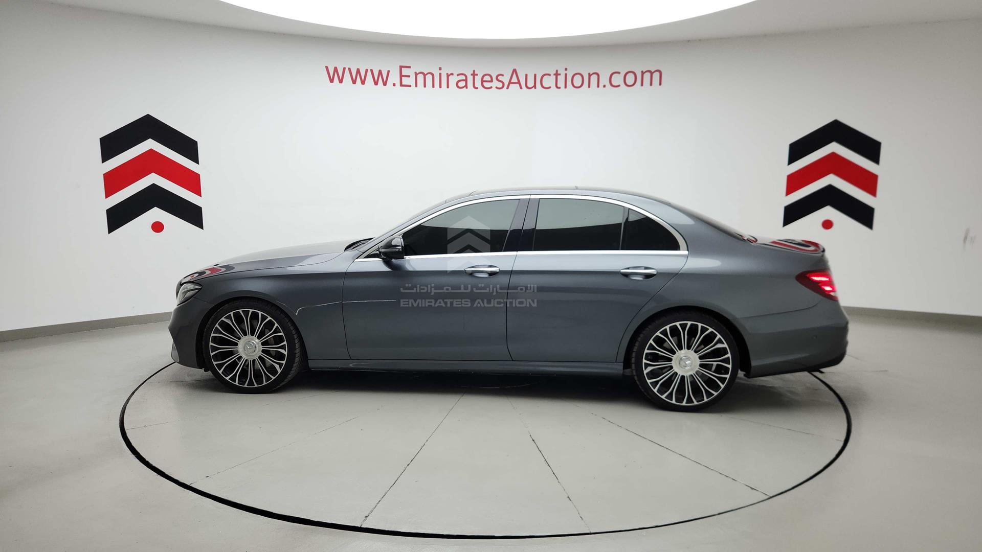 2019 MERCEDES E 350 VIN: WDDZF8FB7KA533088
