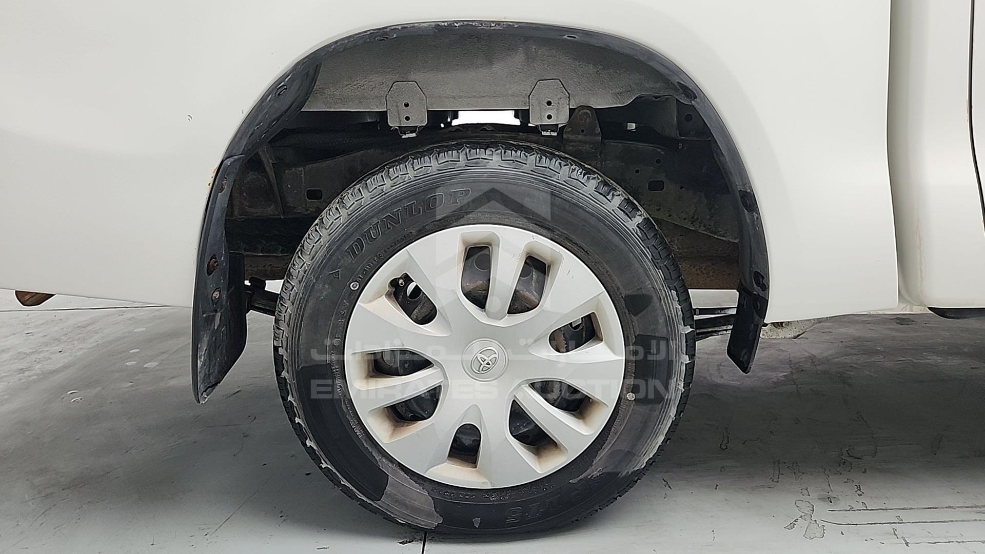 2017 TOYOTA HILUX VIN: MR0CX8CD6H0541749
