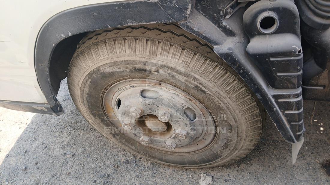 2005 Mitsubishi Canter — Front Left Tyre — Photo 30