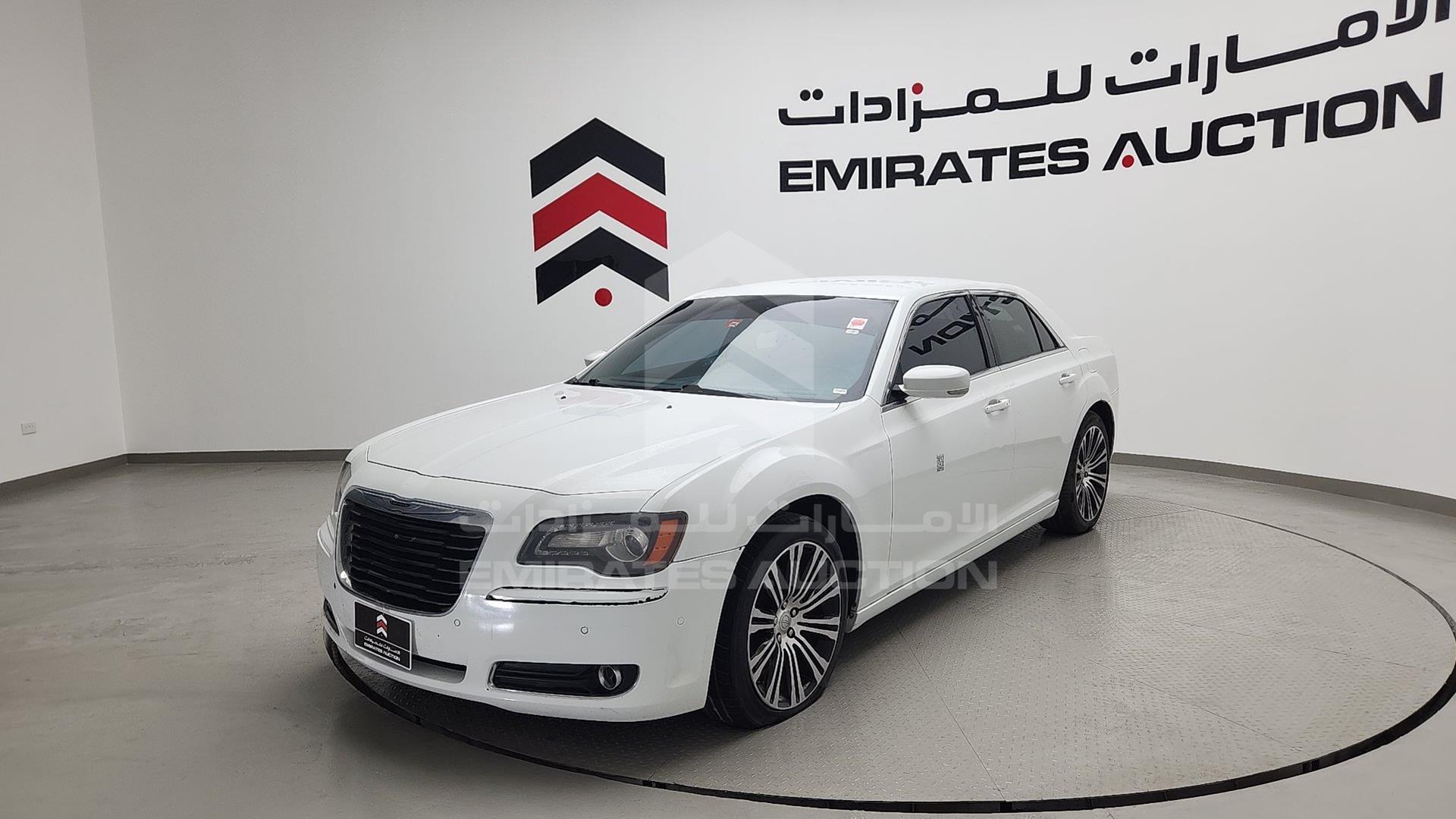 2013 CHRYSLER 300 VIN: 2C3CCABG4DH528845