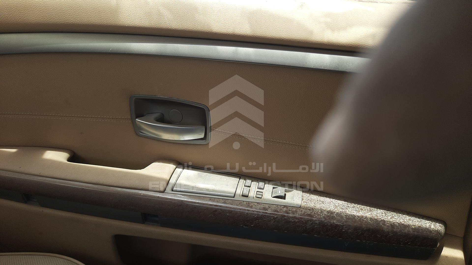 2006 BMW 750LI VIN: WBAHN81056DT19152