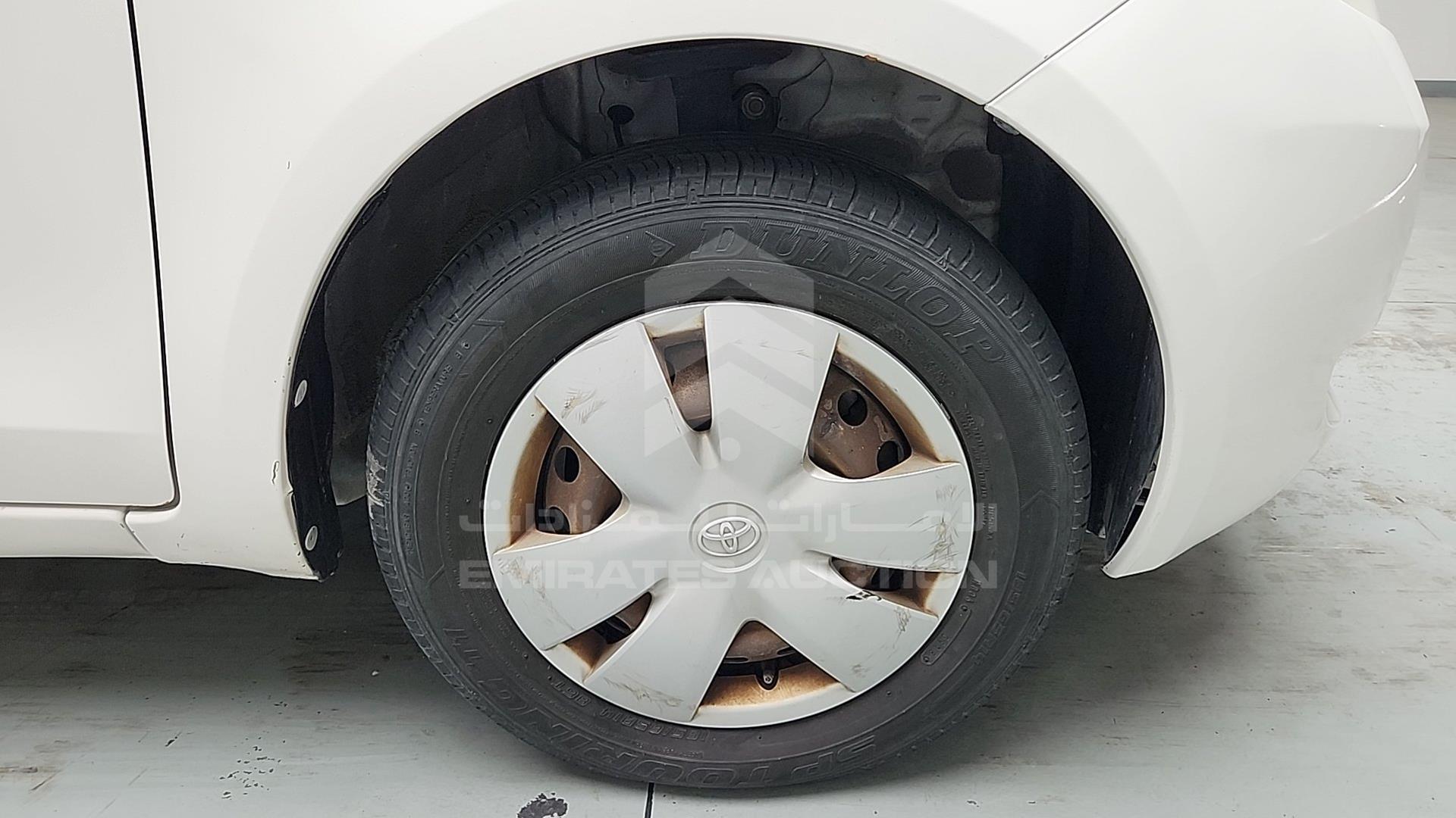 2008 TOYOTA YARIS VIN: JTDKW923185102750