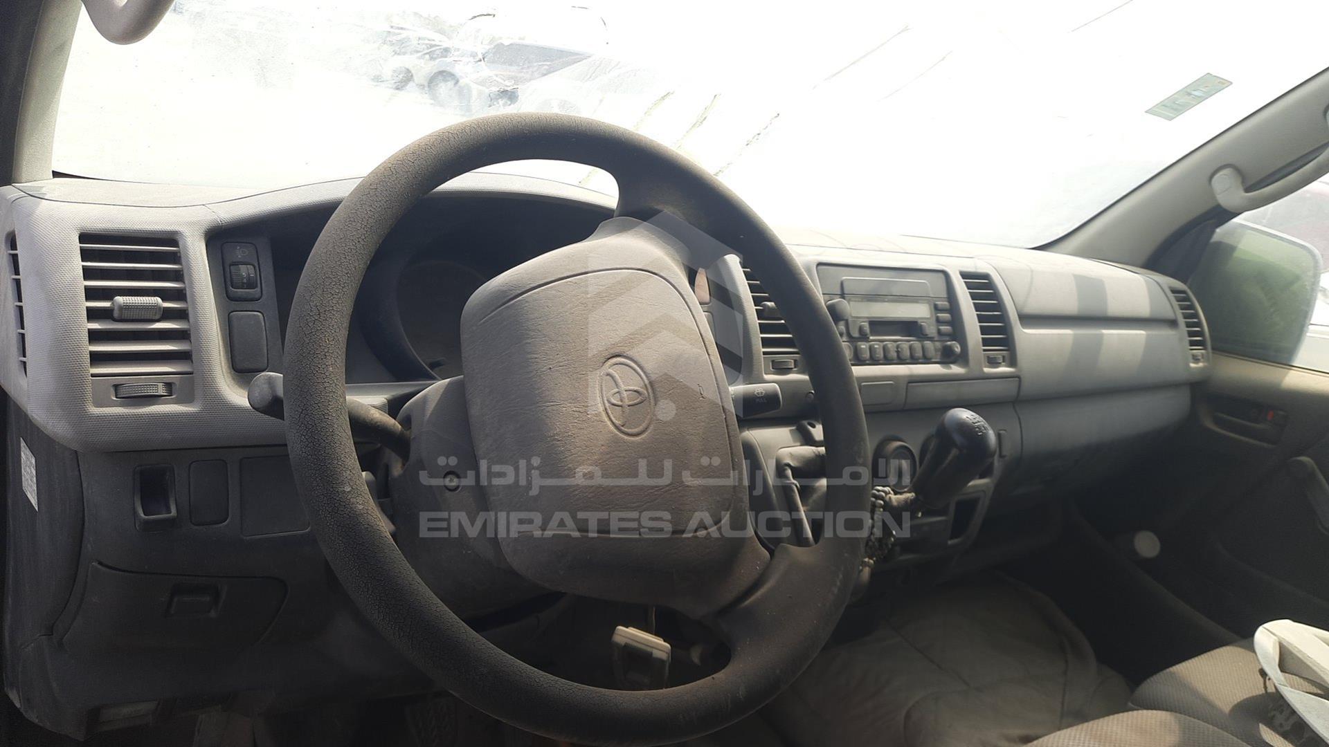2006 TOYOTA HIACE VIN: JTFHX02P860005682
