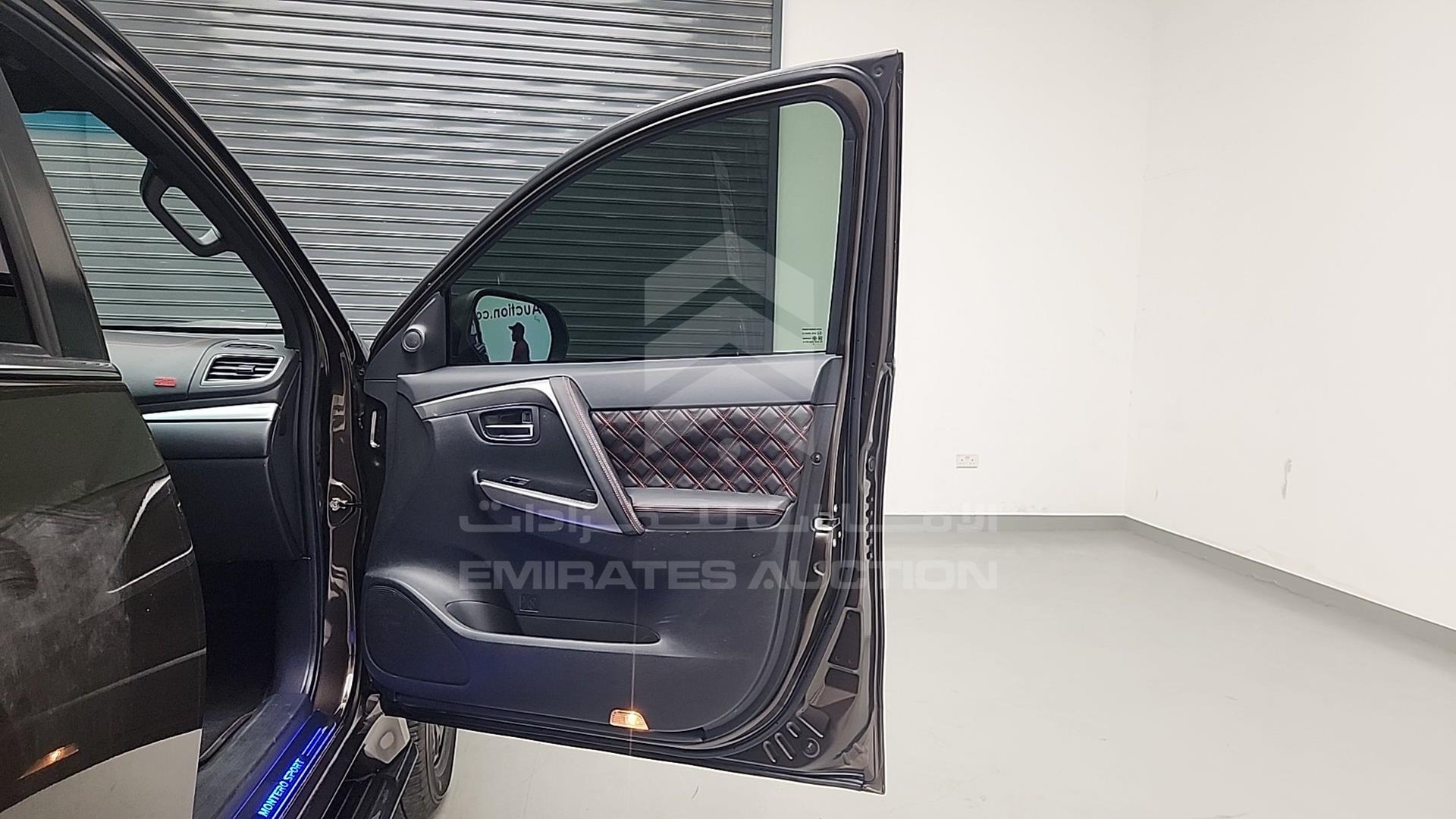 2020 MITSUBISHI MONTERO VIN: MMEMC21X7LH011094