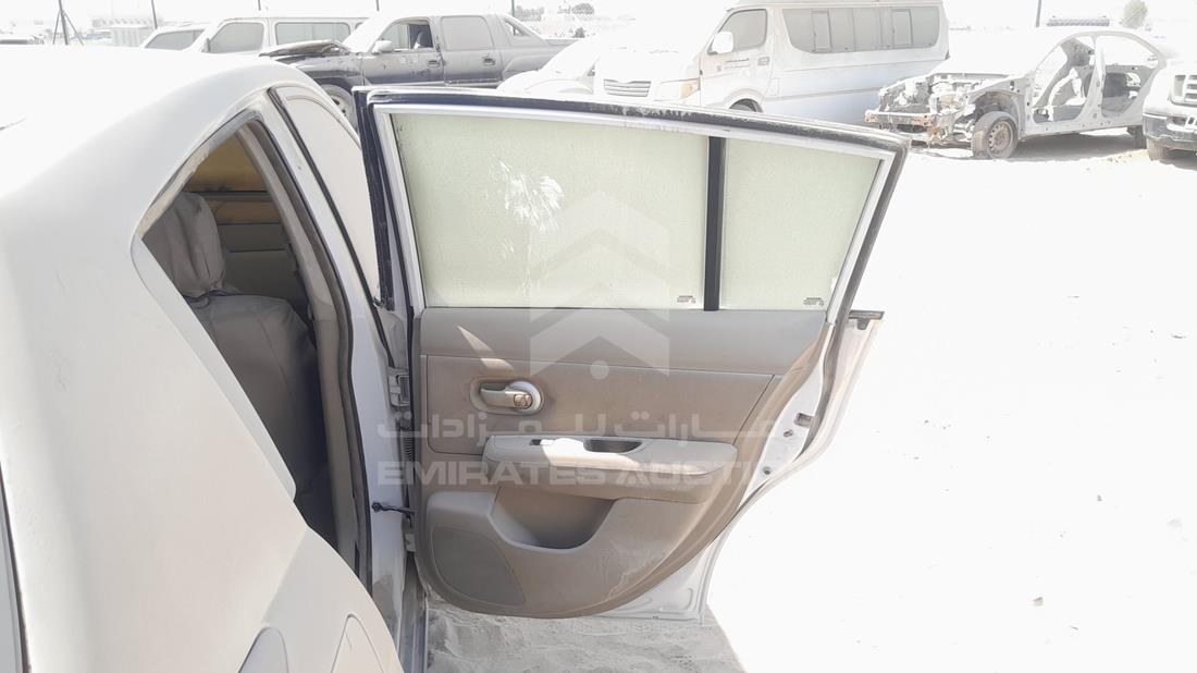 2013 Nissan Tiida — Rear Right Door — Photo 21