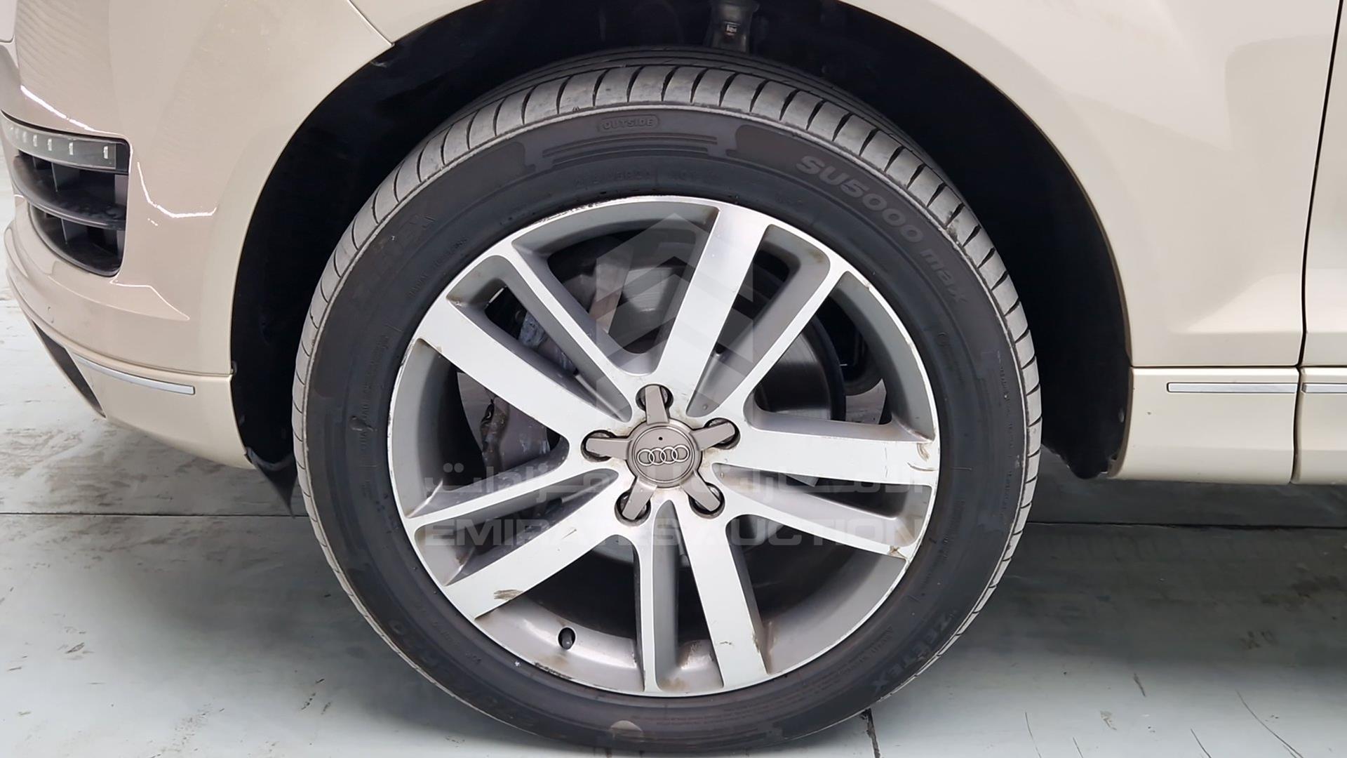 2015 AUDI Q7 VIN: WA1AGDFE9FD000195