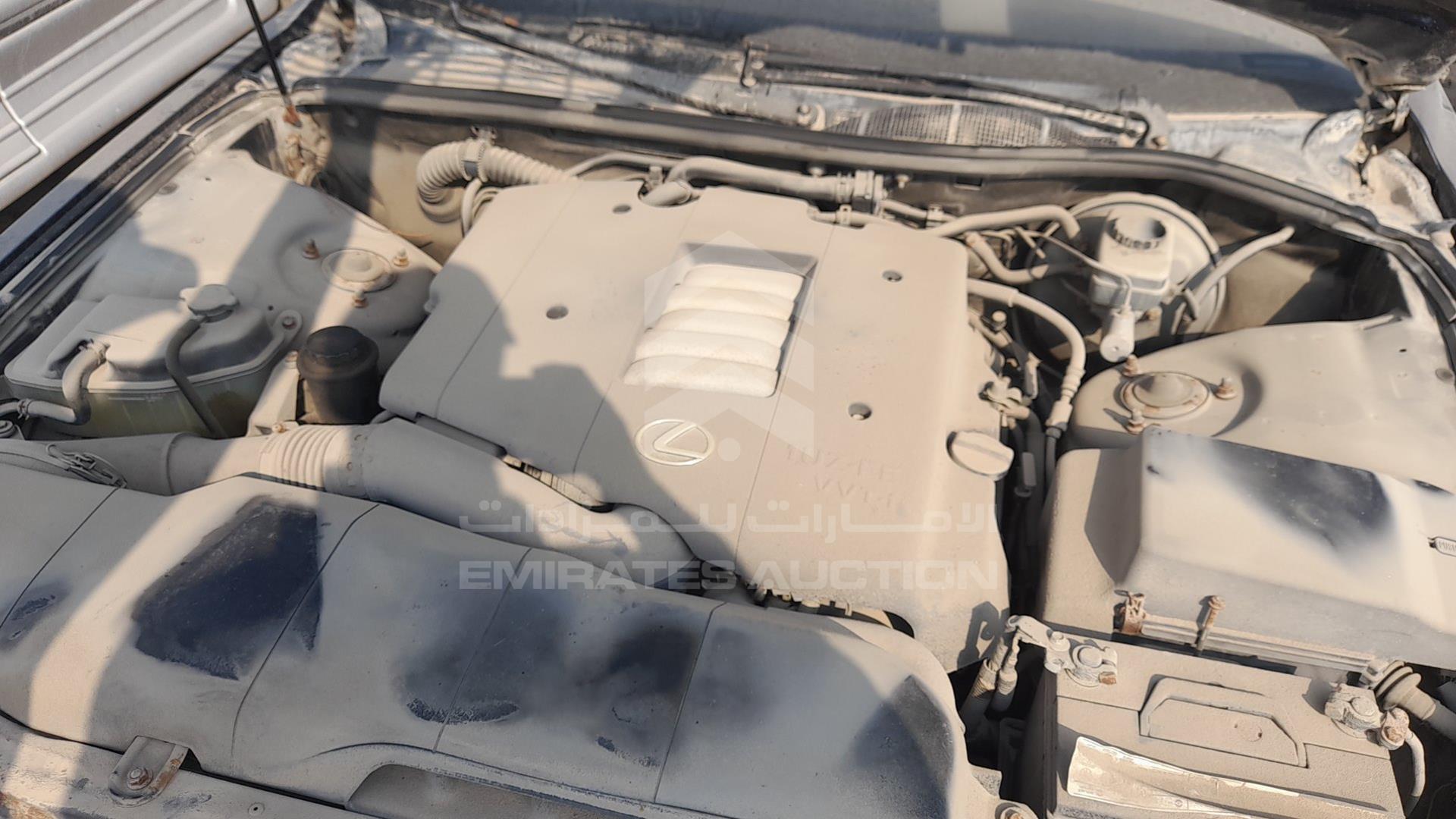 1999 LEXUS LS400 VIN: JT8BH28F5X0150636