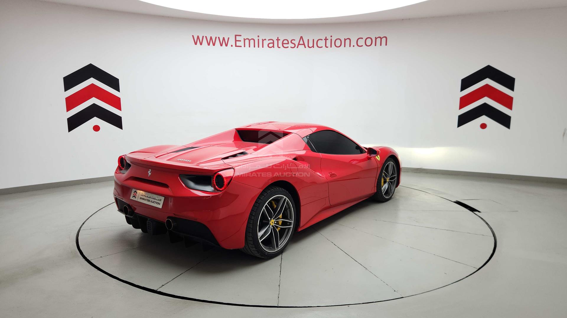2019 FERRARI 488 VIN: ZFF80AMT4K0239066