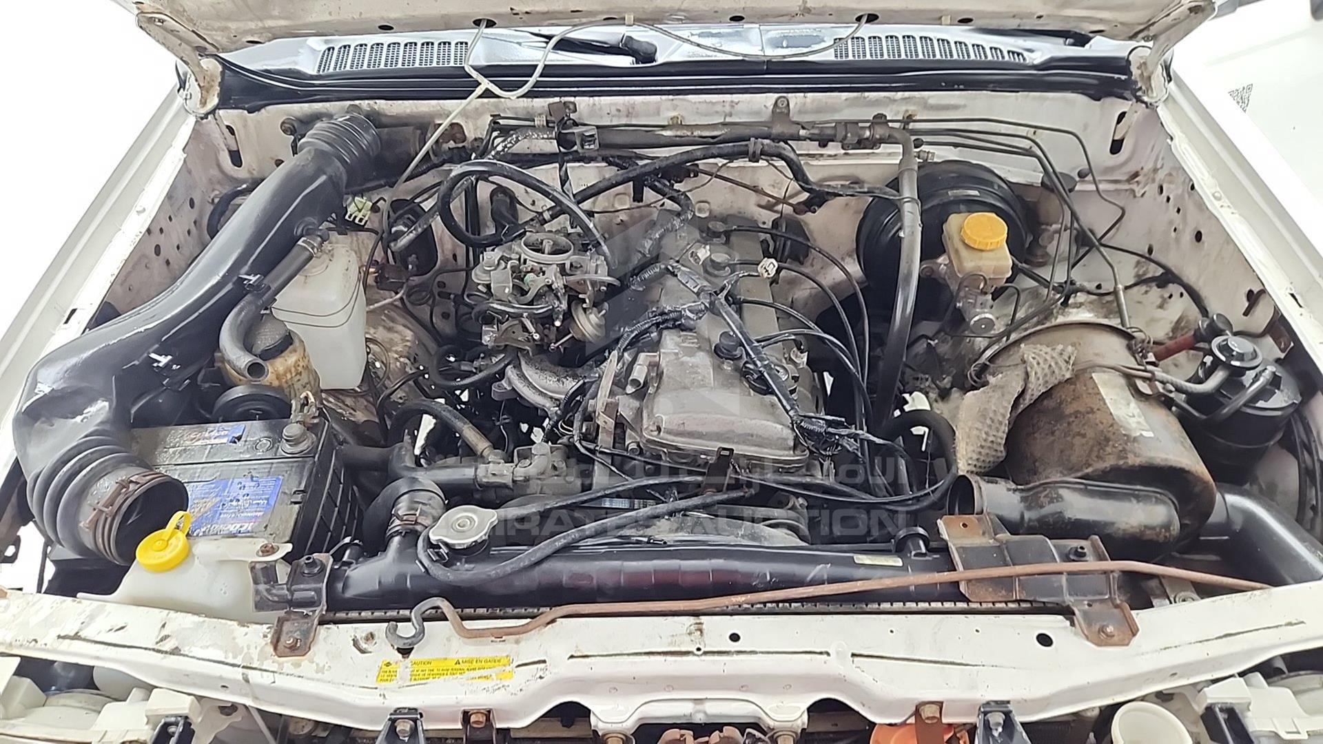 2002 NISSAN 2400 VIN: JN6BD23Y92A720241