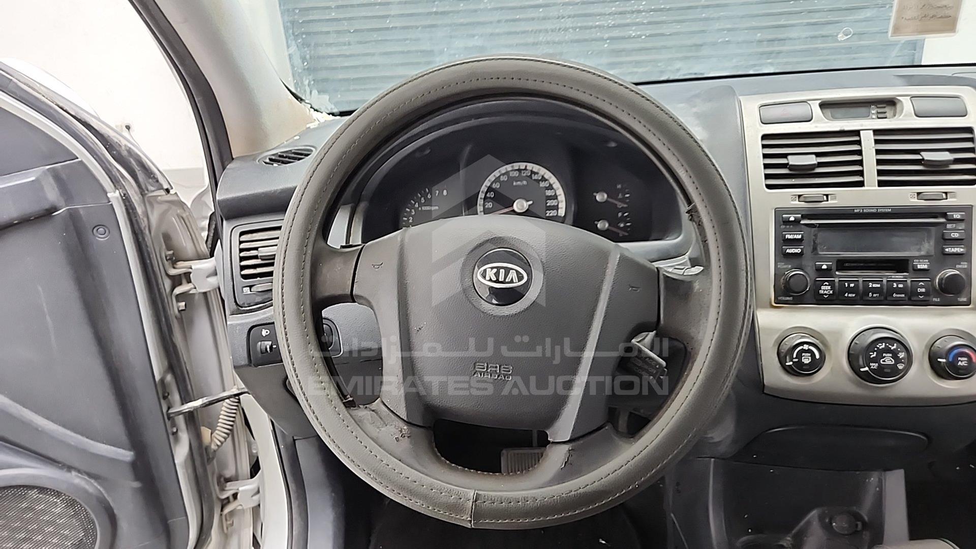 2006 KIA SPORTAGE VIN: KNAJE553867213491