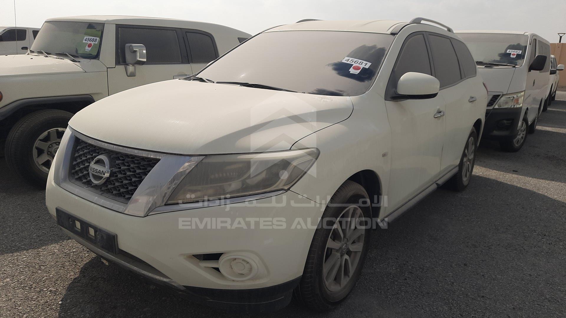 2016 NISSAN PATHFINDER VIN: 5N1AR2M51GC648852