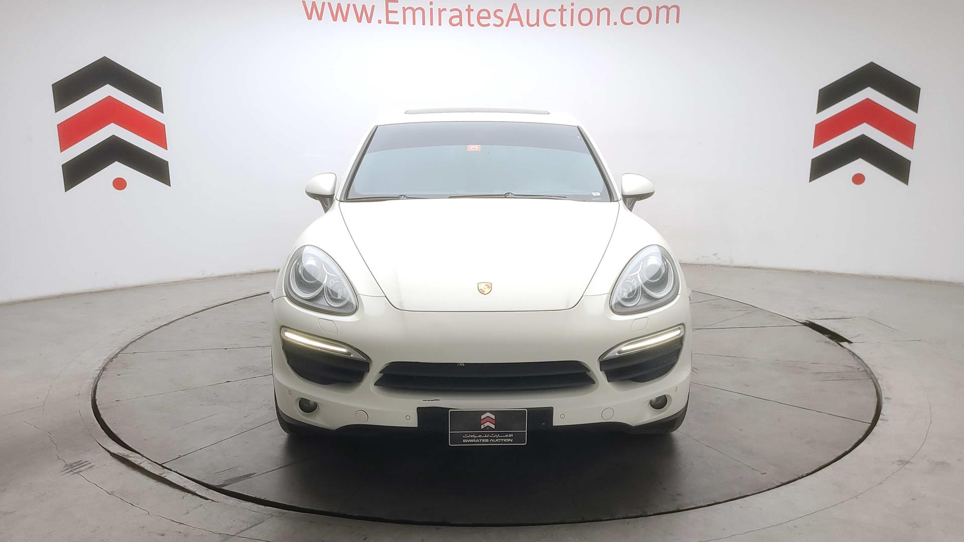 2011 PORSCHE CAYENNE VIN: WP1ZZZ92ZBLA50727