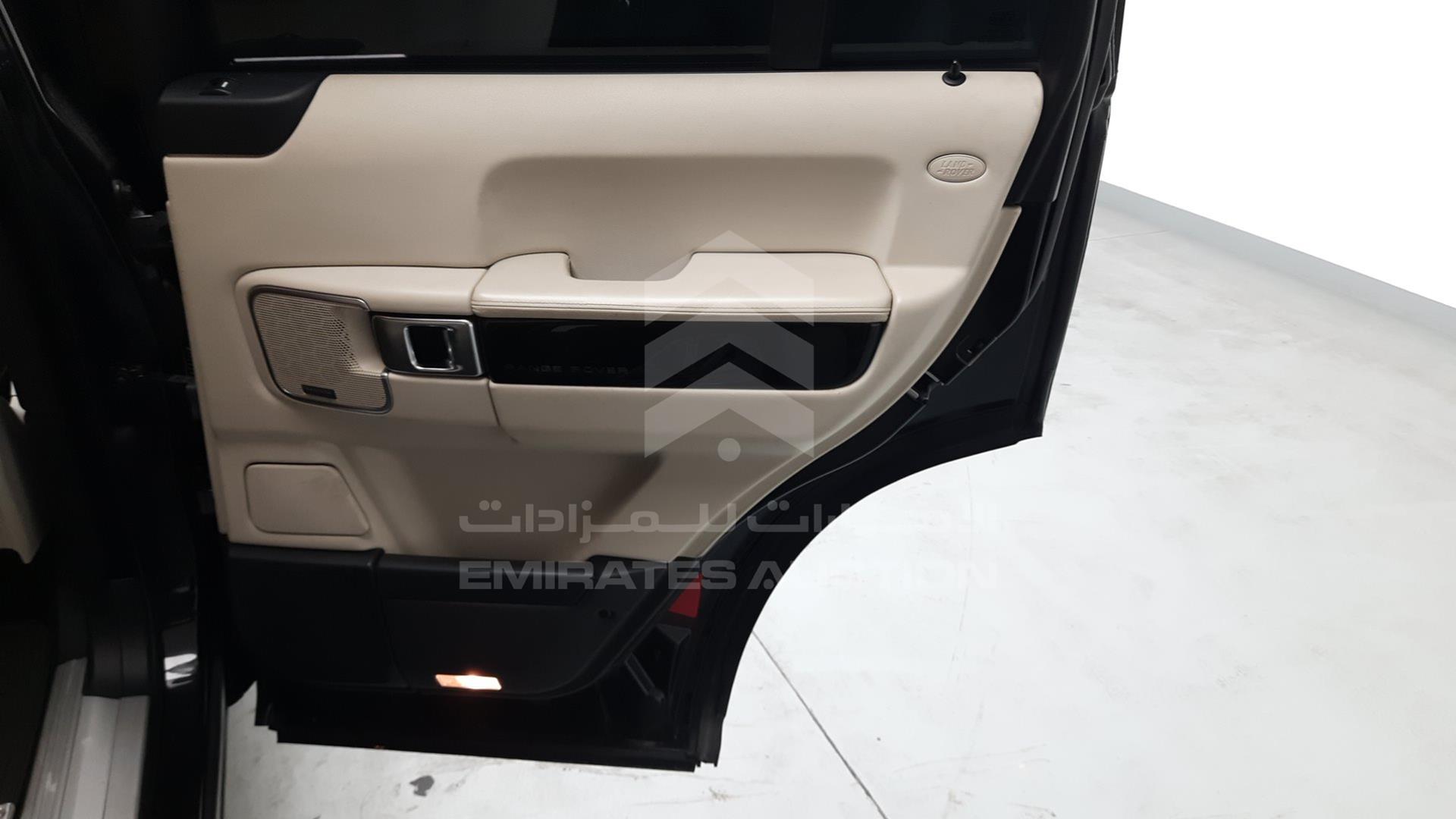 2012 RANGE ROVER VOGUE VIN: SALMF1E47CA392175