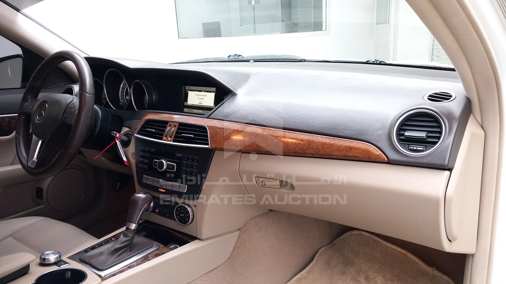 2013 MERCEDES C 250 VIN: WDDGF4HB0DR273733