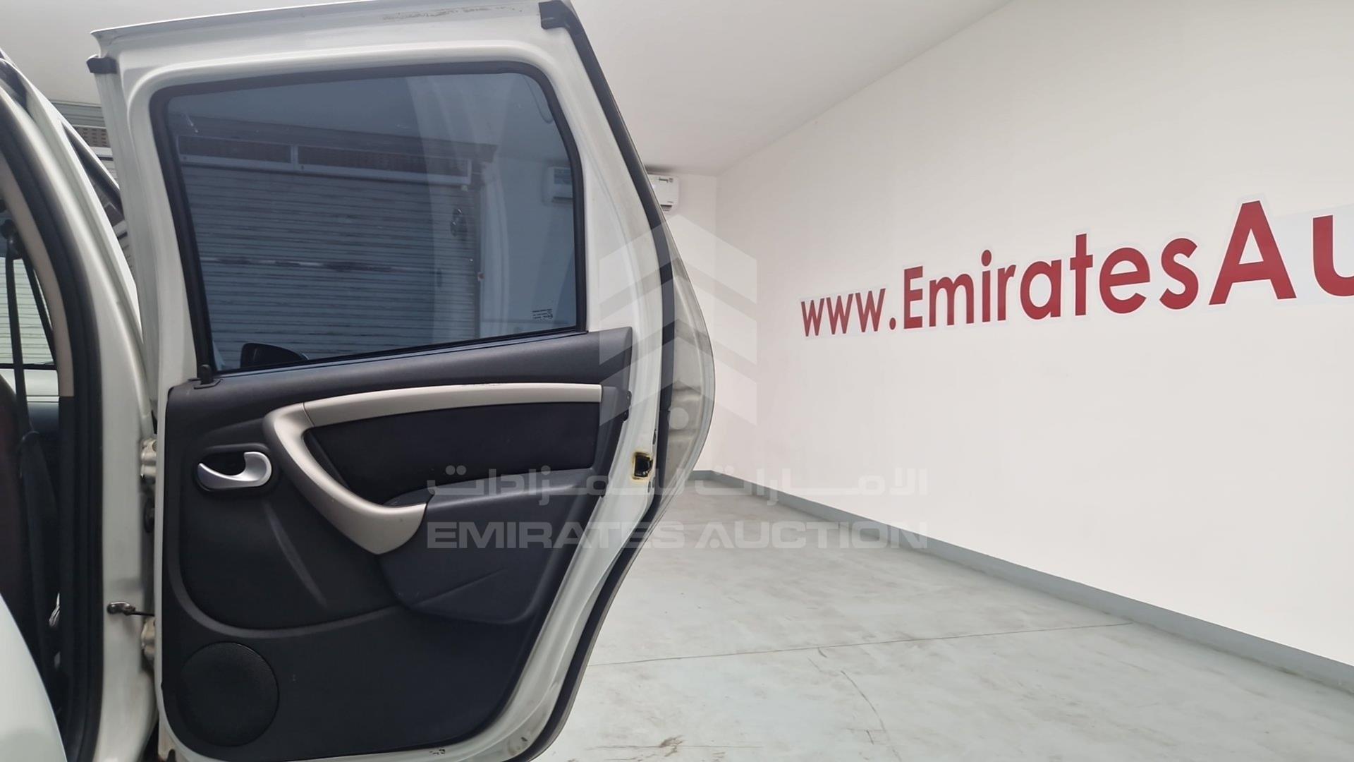 2015 RENAULT DUSTER VIN: VF1HSRCA1FA514365