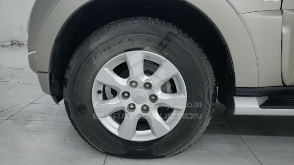 JMYLYV95WGJ723421 Mitsubishi Pajero