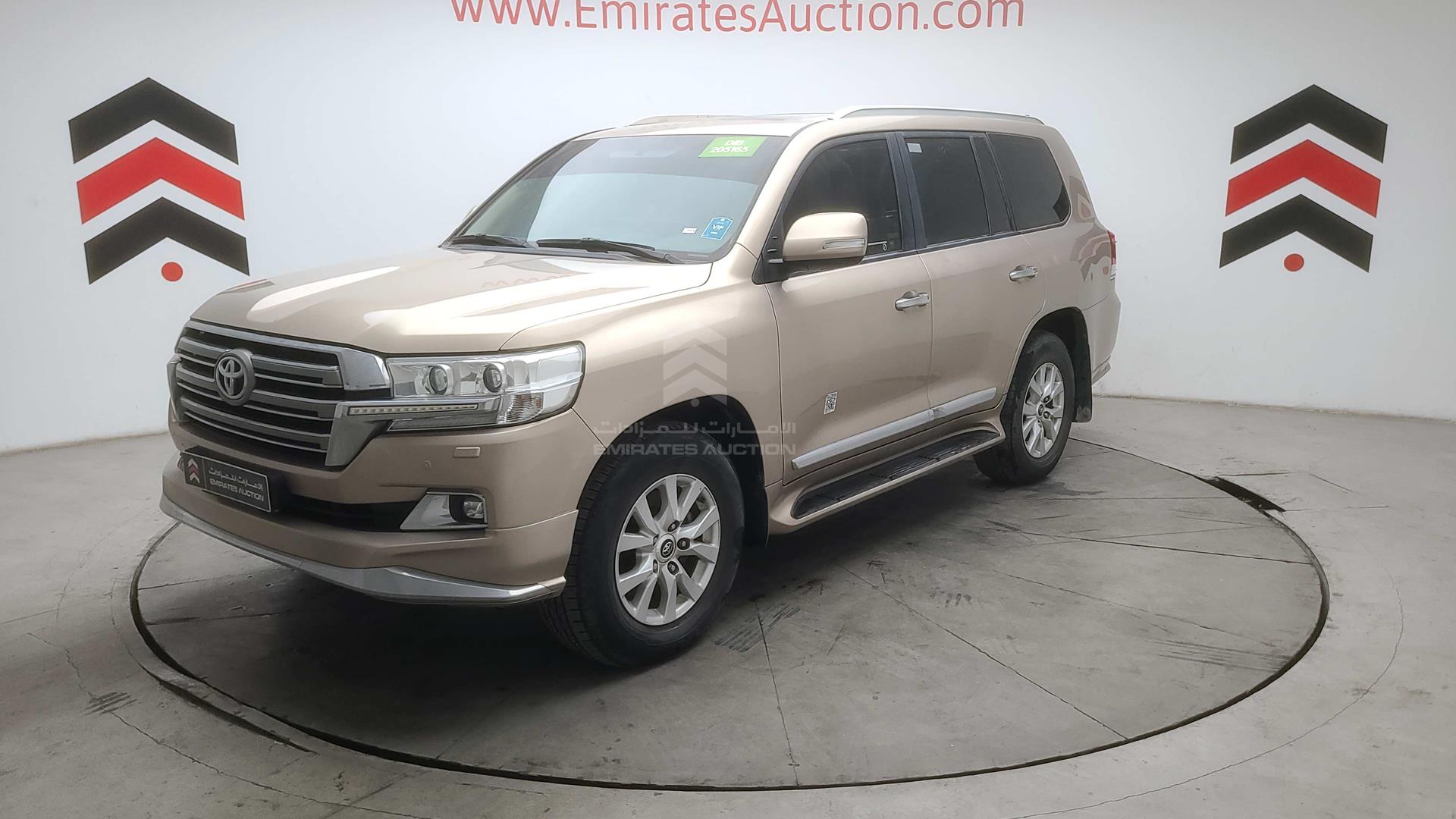 2018 TOYOTA LAND CRUISER VIN: JTMHX01J0J4160430