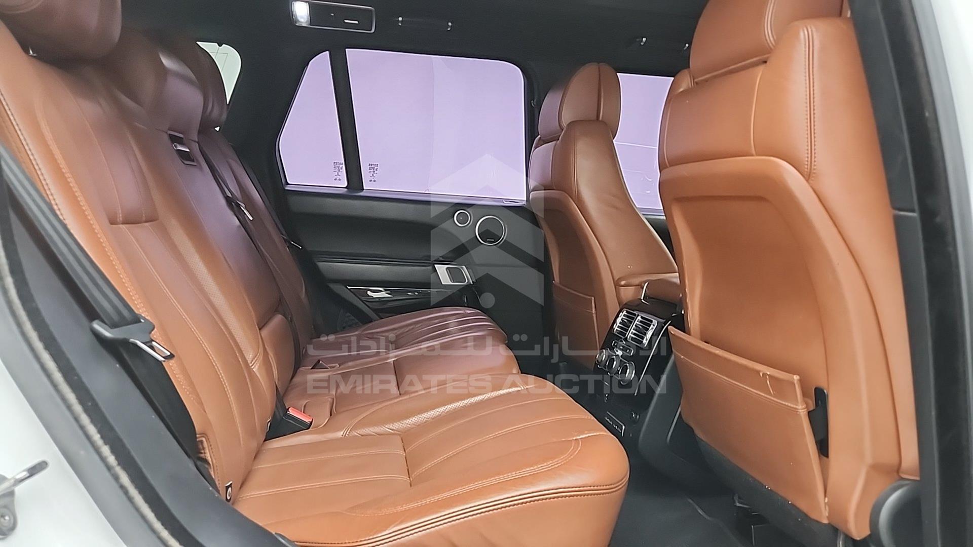 2015 RANGE ROVER VOGUE VIN: SALGA2EF2FA200250