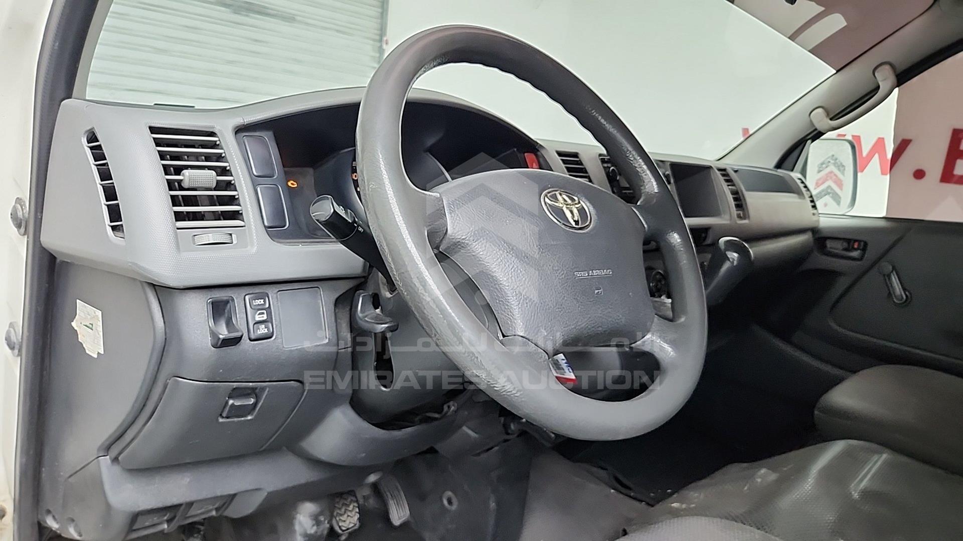 2013 TOYOTA HIACE VIN: JTGSX22P1D6139909