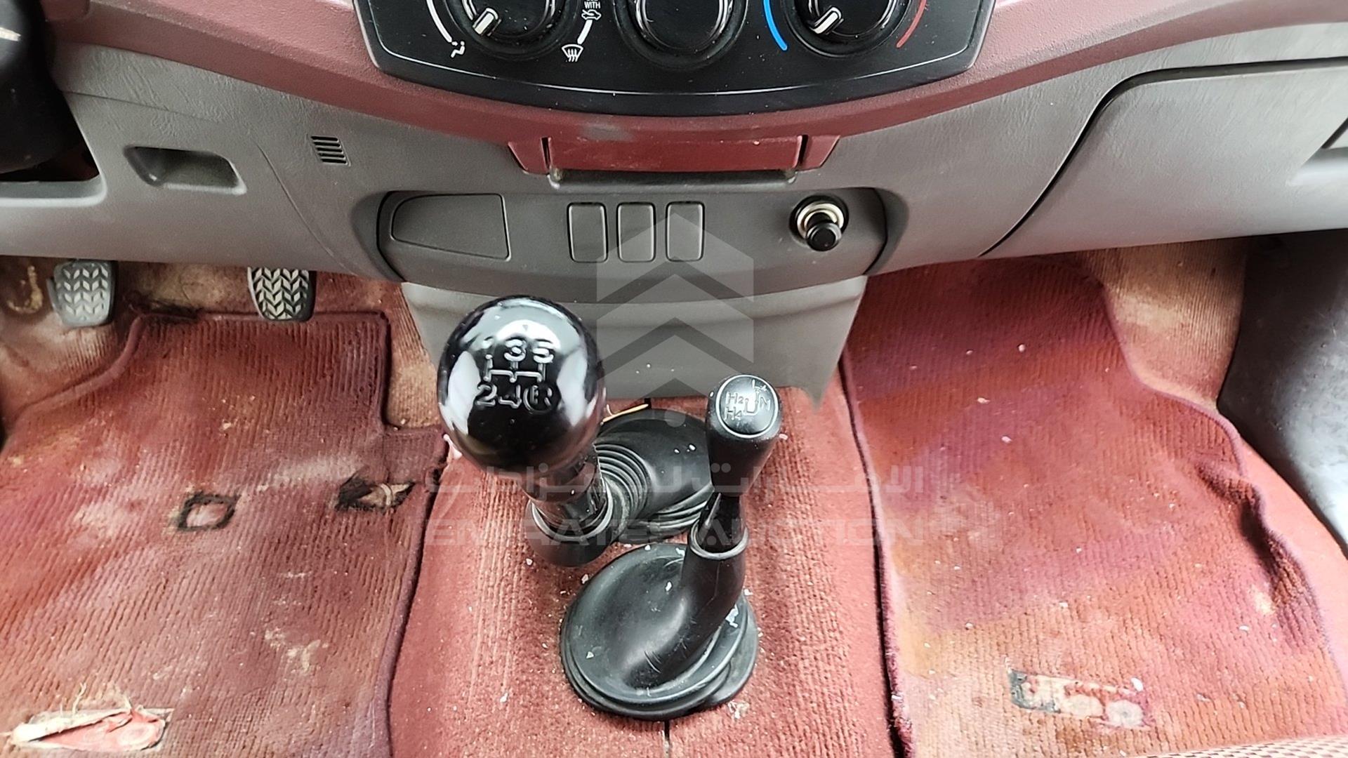 2015 TOYOTA HILUX VIN: MR0FR22G6F0790713