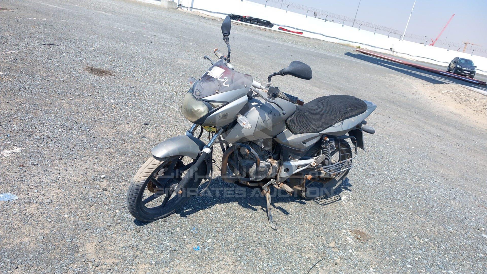 2010 BAJAJ 150 CC VIN: MD2DHDHZZTCB14565