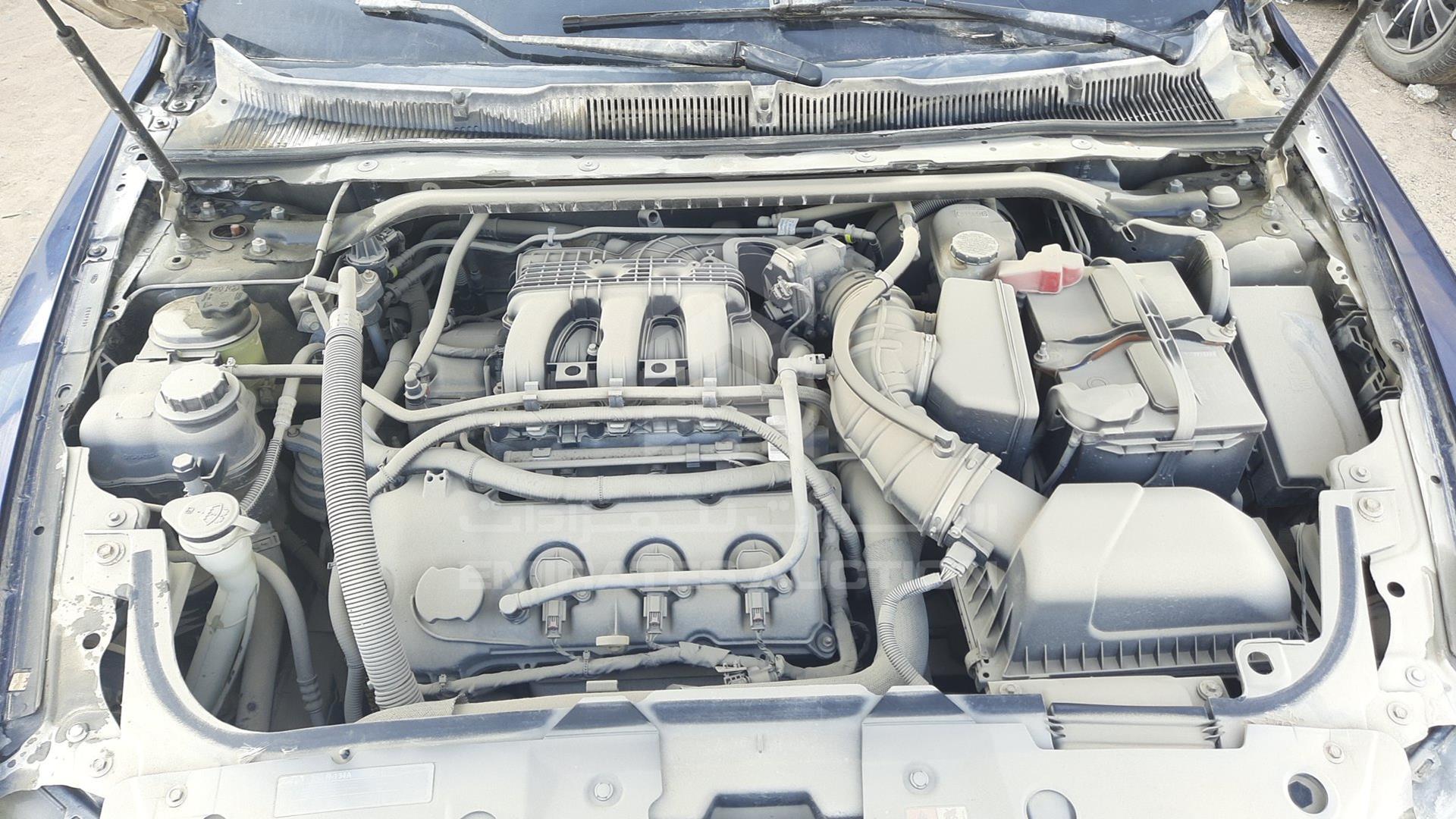 2011 FORD TAURUS VIN: 1FAHP2DW5BG137766