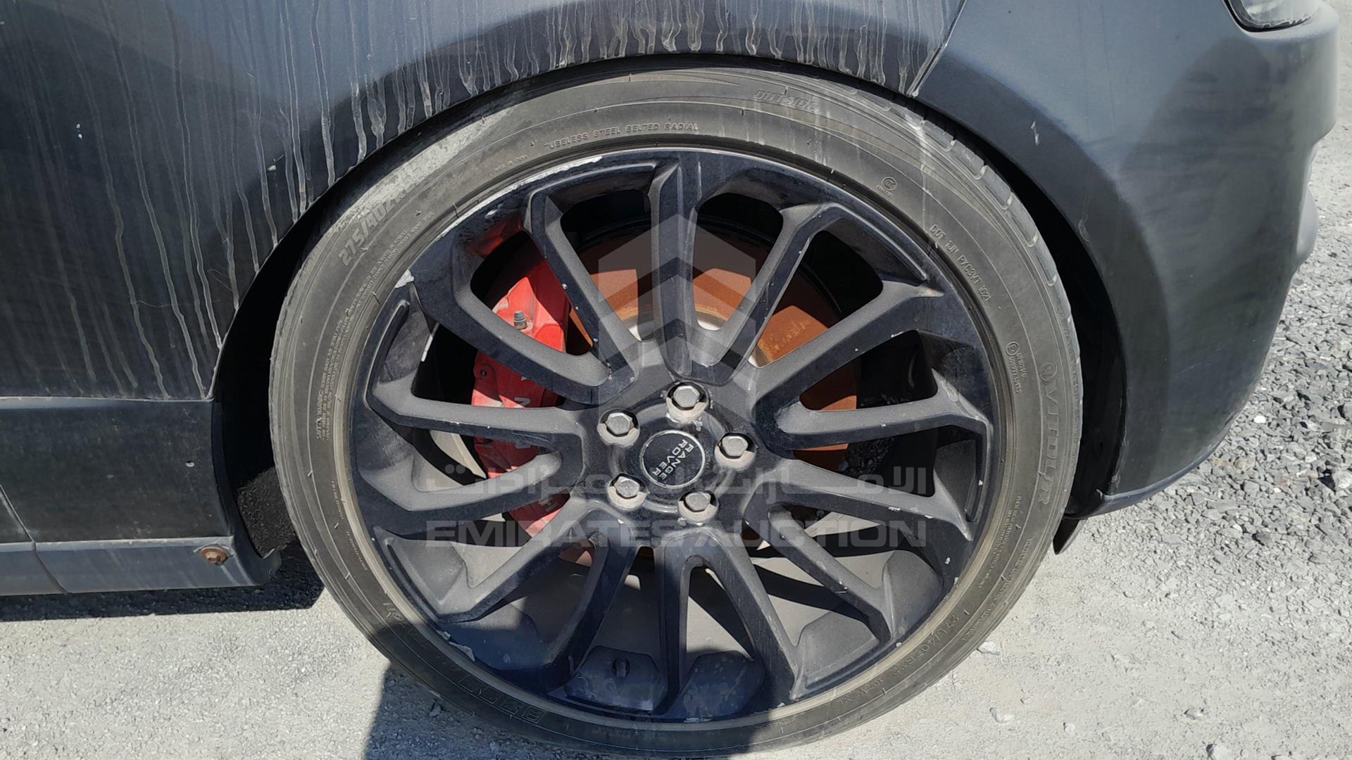 2014 RANGE ROVER VOGUE VIN: SALGA2EF8DA121114