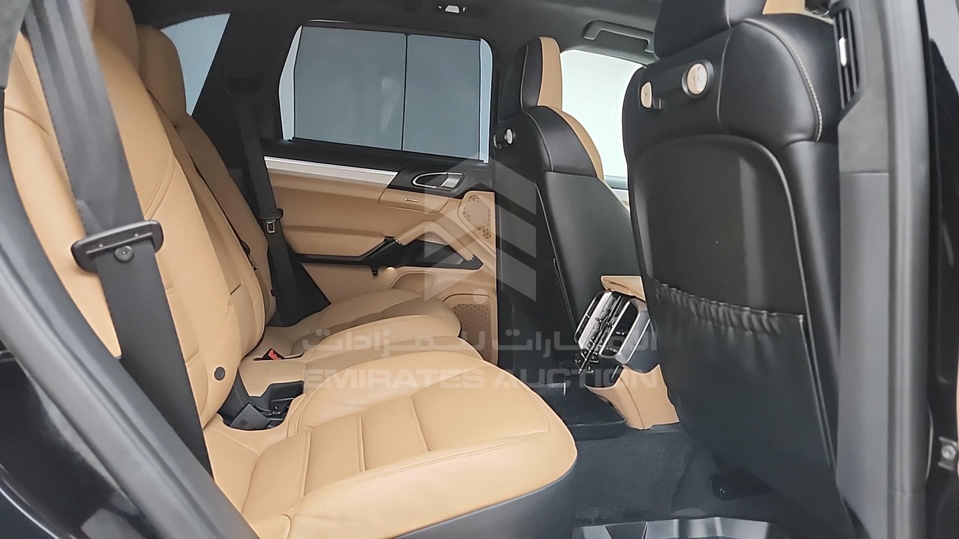 2014 PORSCHE CAYENNE VIN: WP1ZZZ92ZELA80549