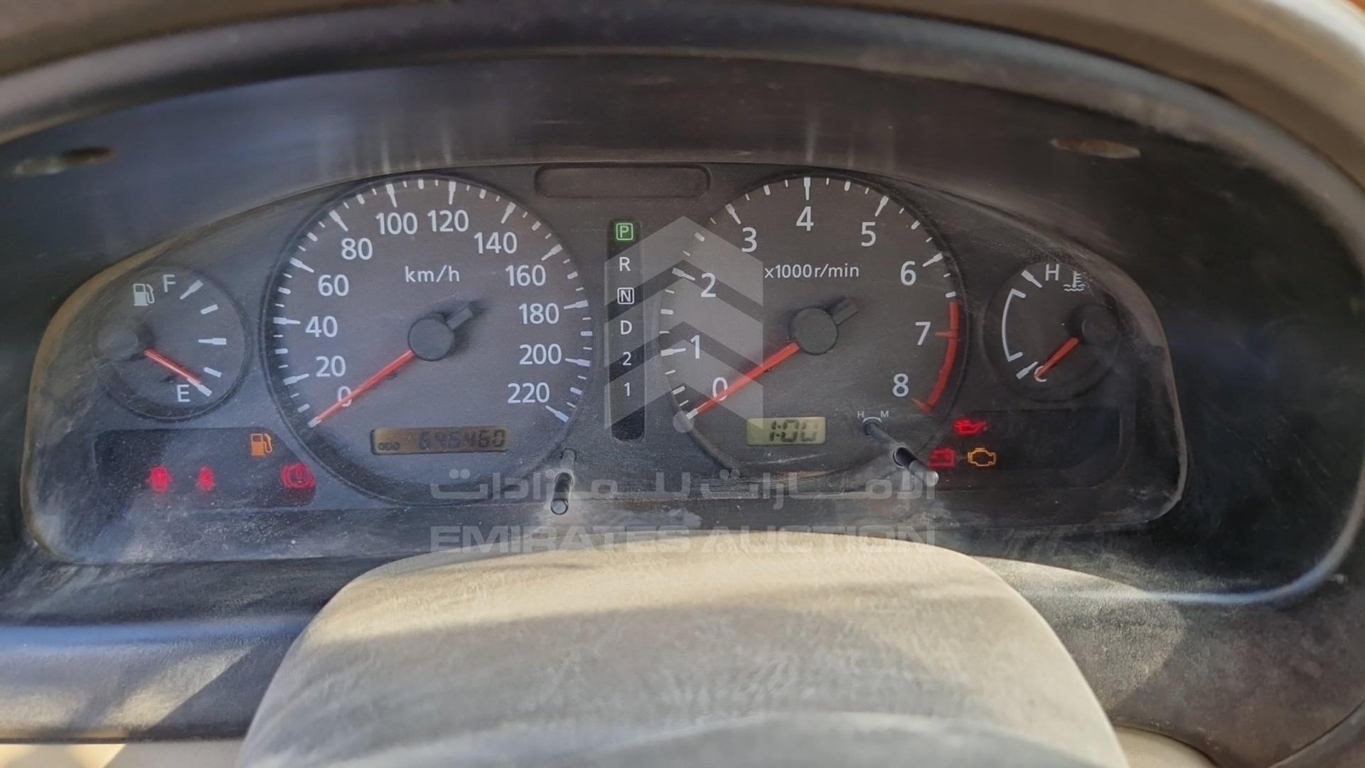 2002 NISSAN SUNNY VIN: JN1FN61C52W012932
