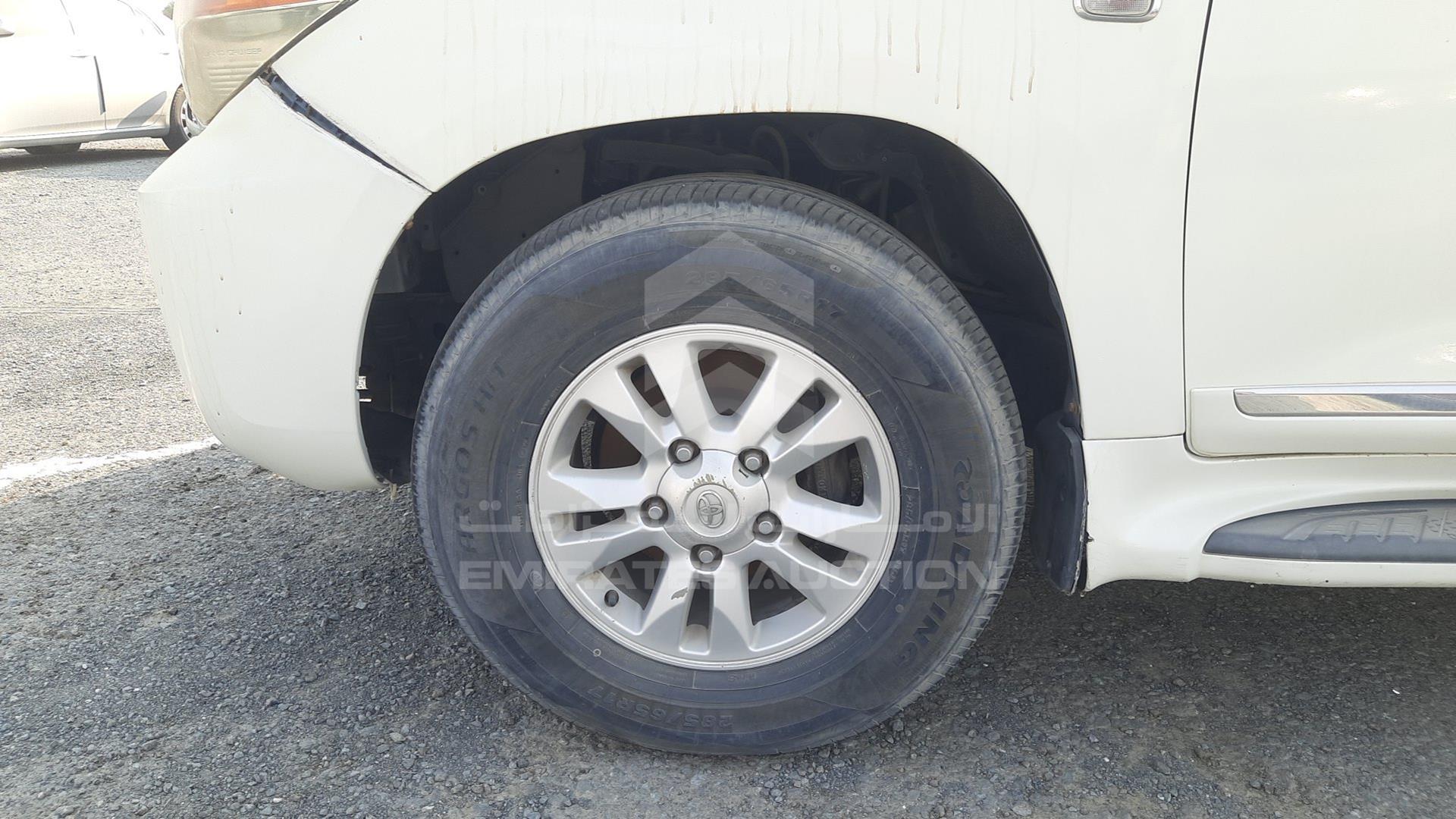 2011 TOYOTA LAND CRUISER VIN: JTMHU09J5B4036555