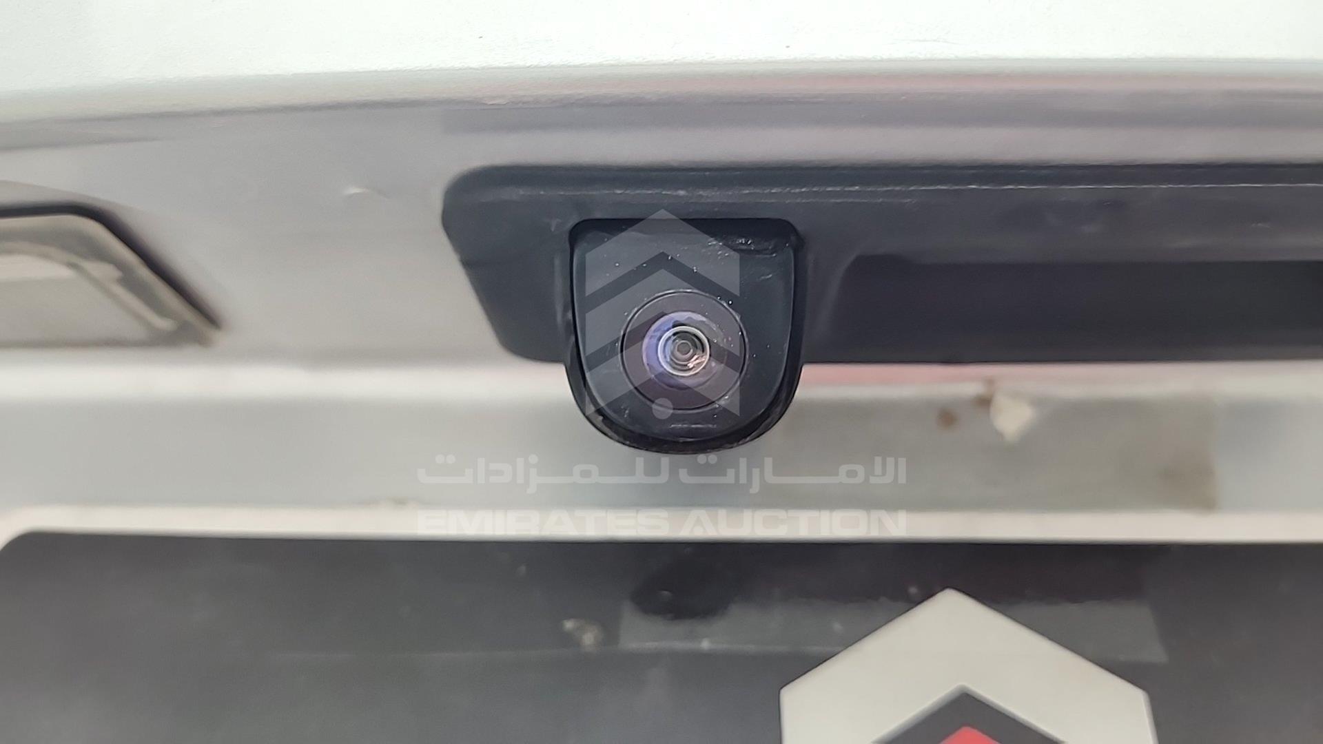2018 HYUNDAI ELANTRA VIN: 5NPD74LF8JH376096