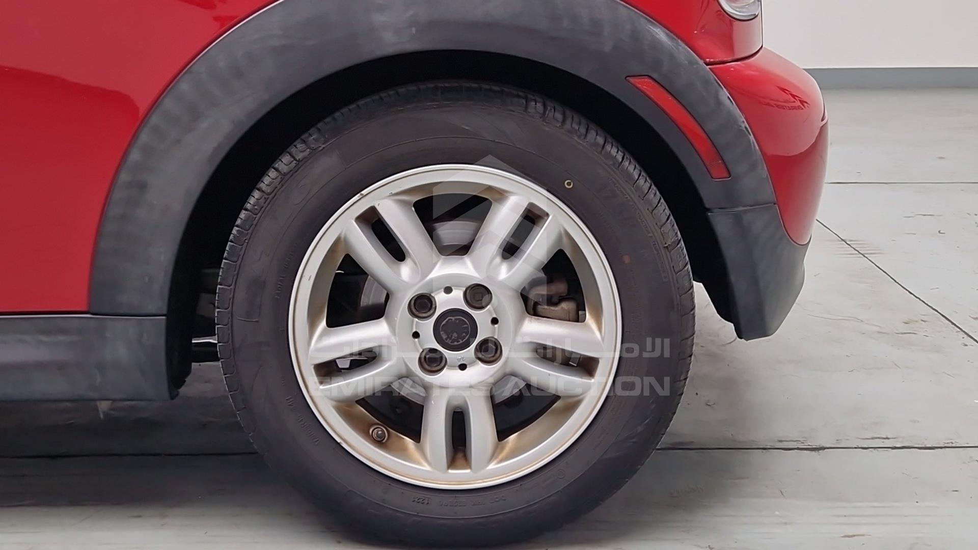 2013 MINI COOPER VIN: WMWSU3C5XDT544089