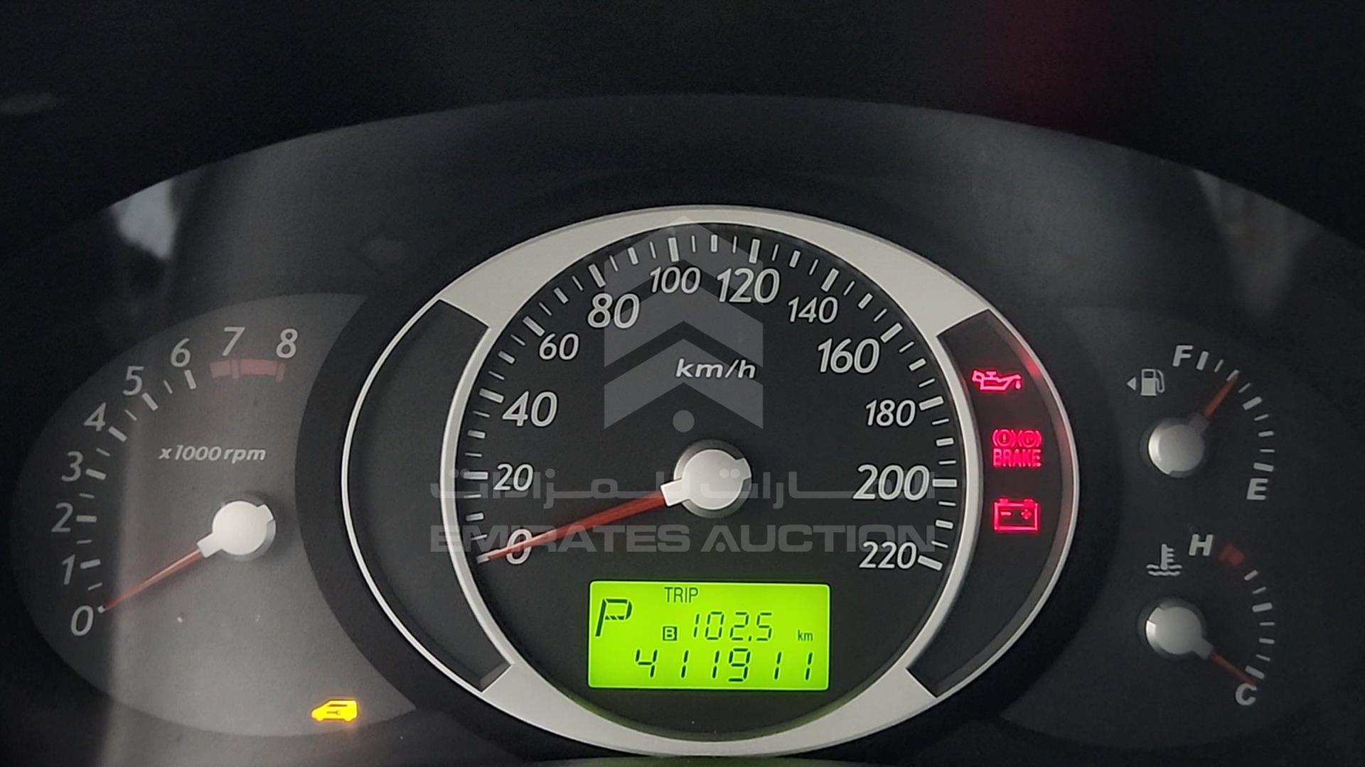 2008 HYUNDAI TUCSON VIN: KMHJM81B28U818546