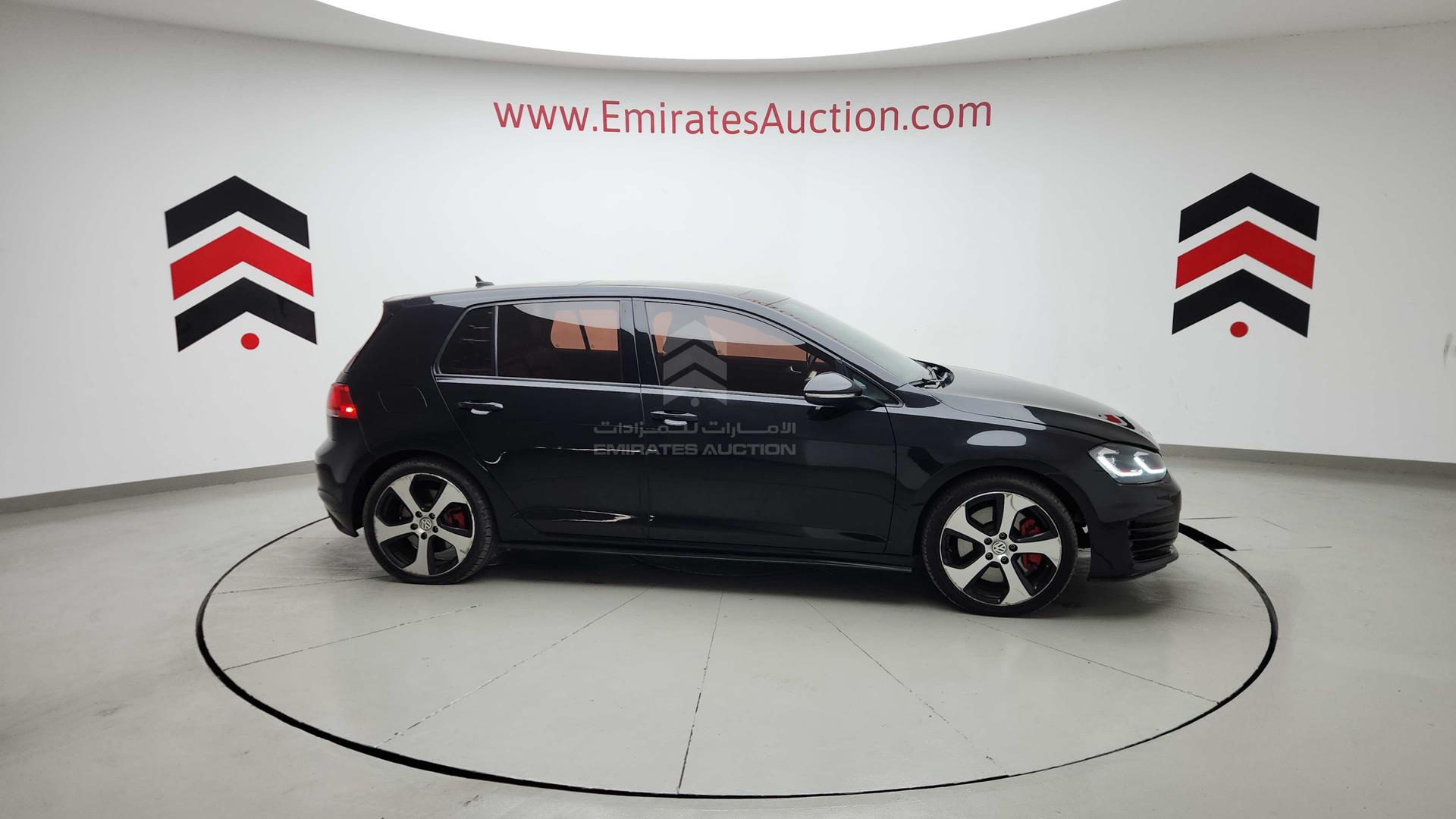 2016 VOLKSWAGEN GOLF VIN: 3VW547AU3GM022440