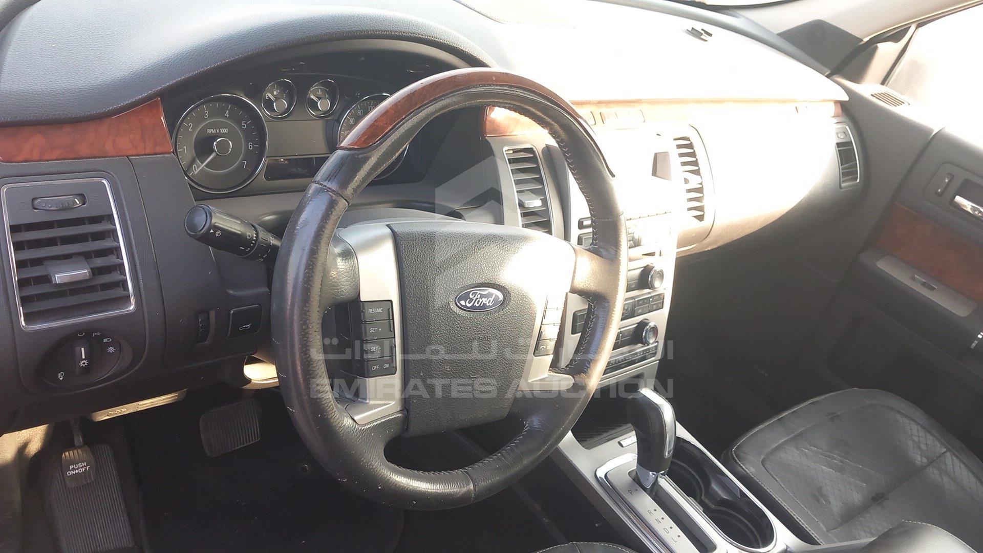 2009 FORD FLEX VIN: 2FMEK63C19BA38711