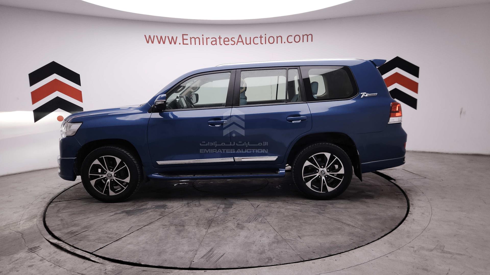 2013 TOYOTA LAND CRUISER VIN: JTMDU09J5D4063059