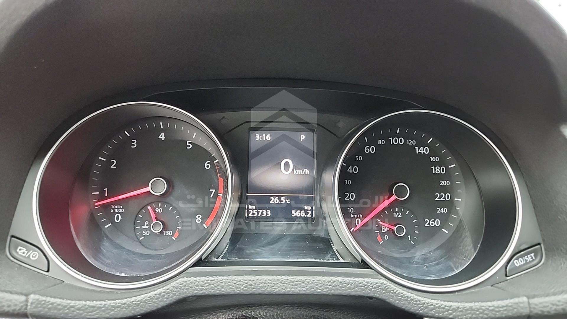 2018 VOLKSWAGEN PASSAT VIN: WVWAR7A32JC040107