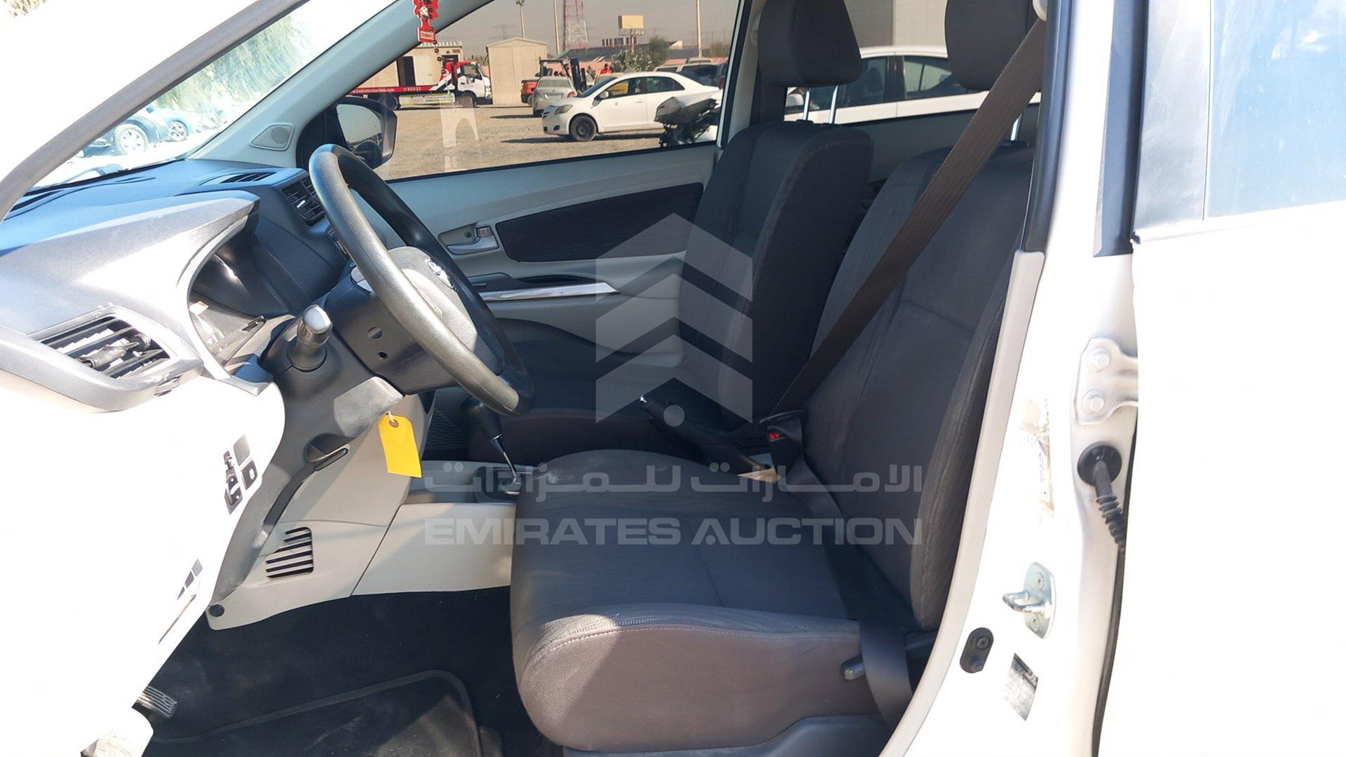 2020 TOYOTA AVANZA VIN: MHKMF5CF0LK013570