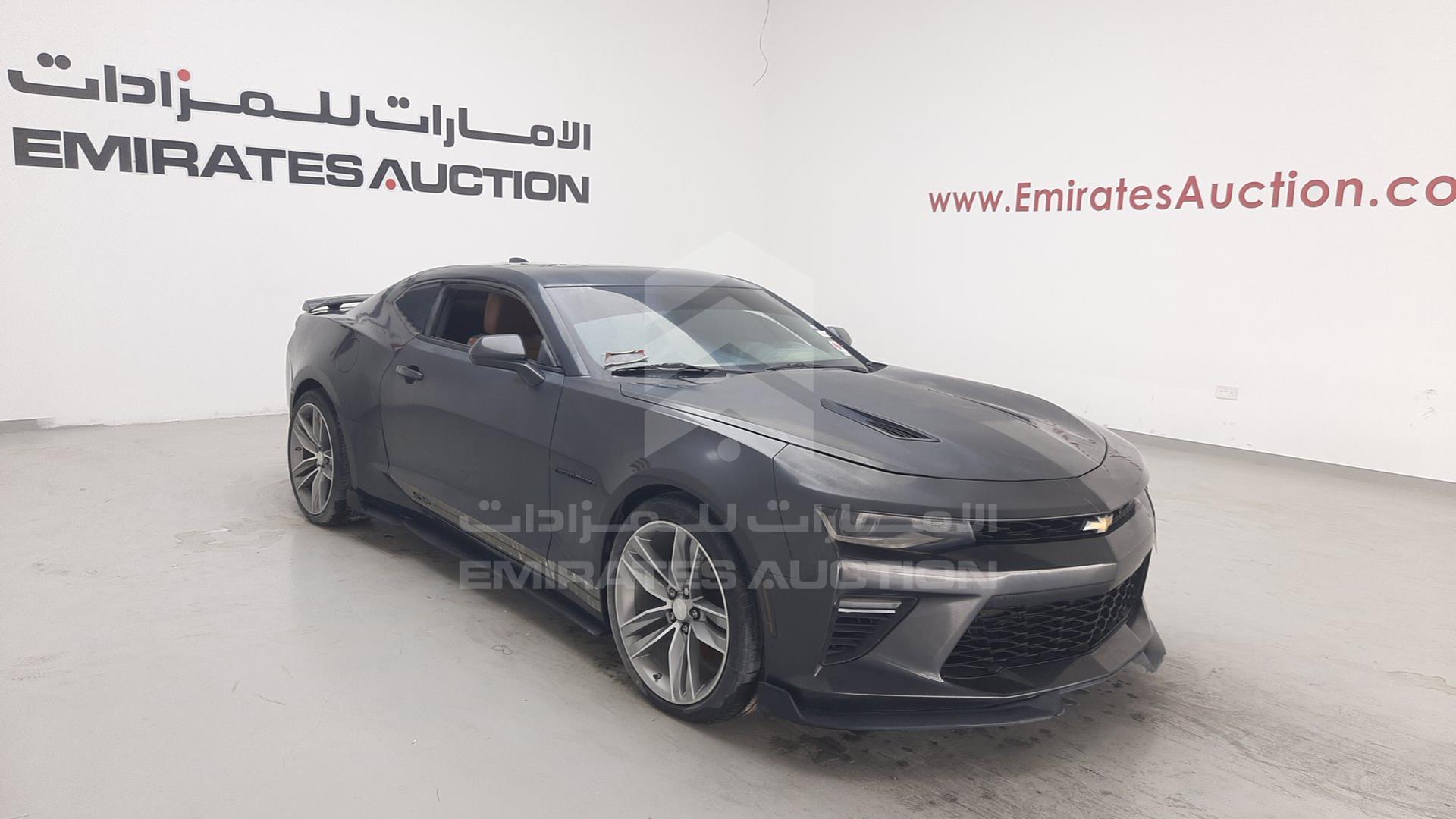 2016 CHEVROLET CAMARO VIN: 1G1FE1R74G0129542
