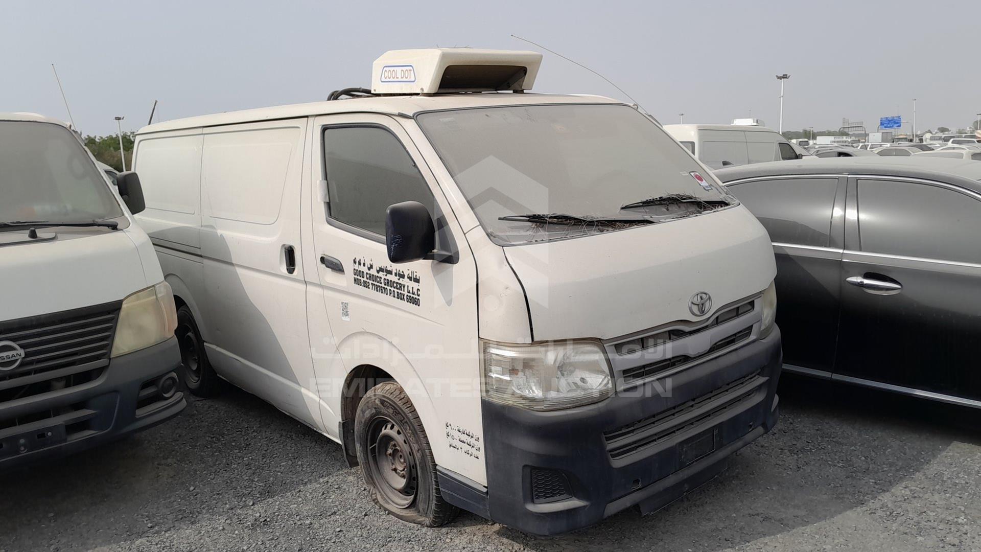 2011 TOYOTA HIACE VIN: JTFHX02P0B0055986