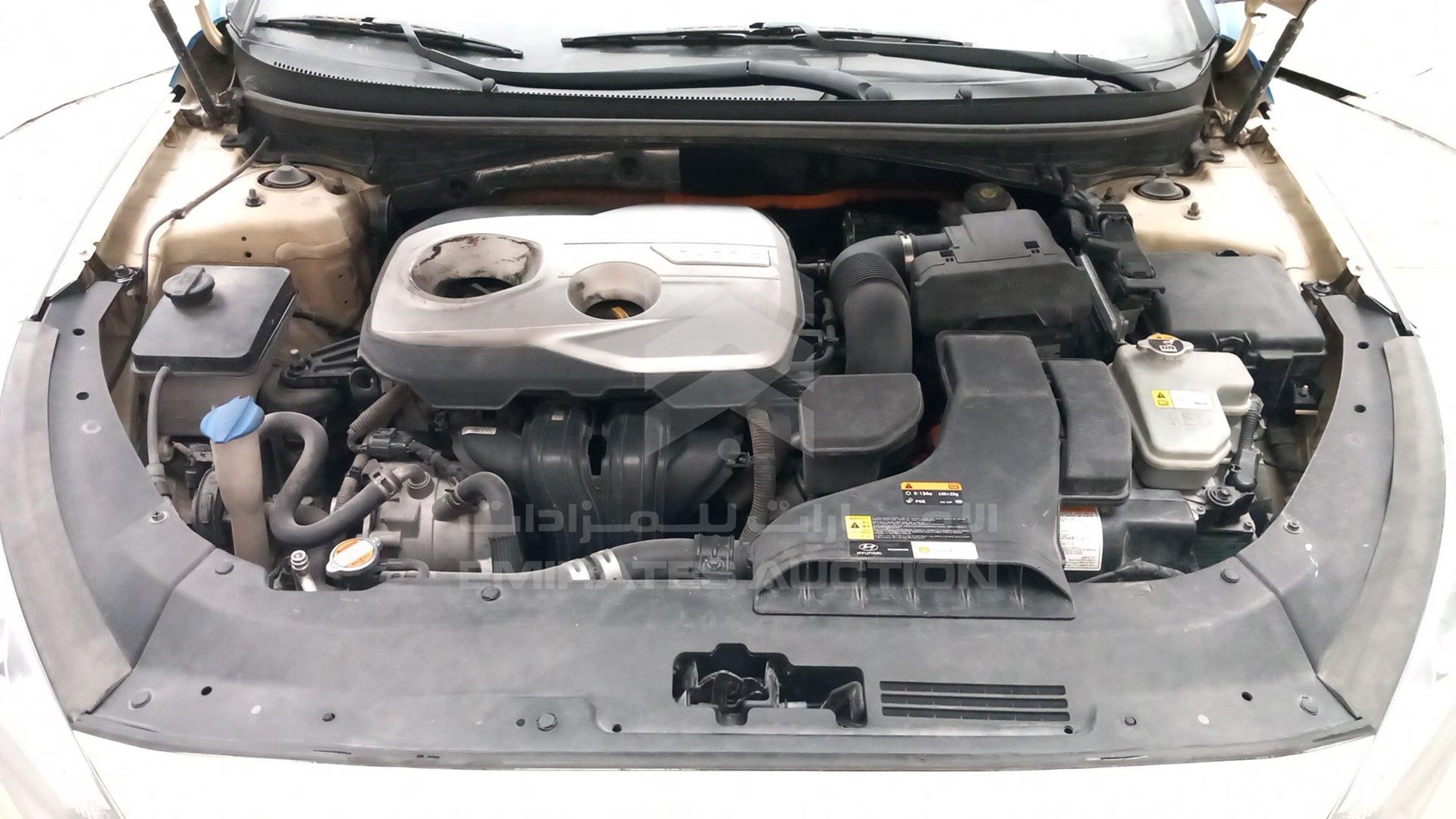 2019 HYUNDAI SONATA HYBRID VIN: KMHE24137KA093091