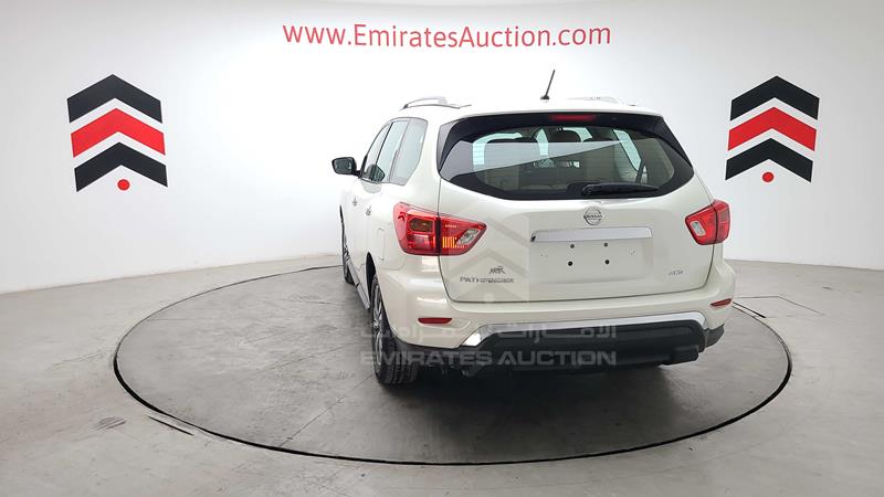 5N1DR2M53JC600144 Auction: EmiratesAuction Lot: 409004 5N1DR2M53JC600144 Nissan Pathfinder 2018 WHITE Photo 11